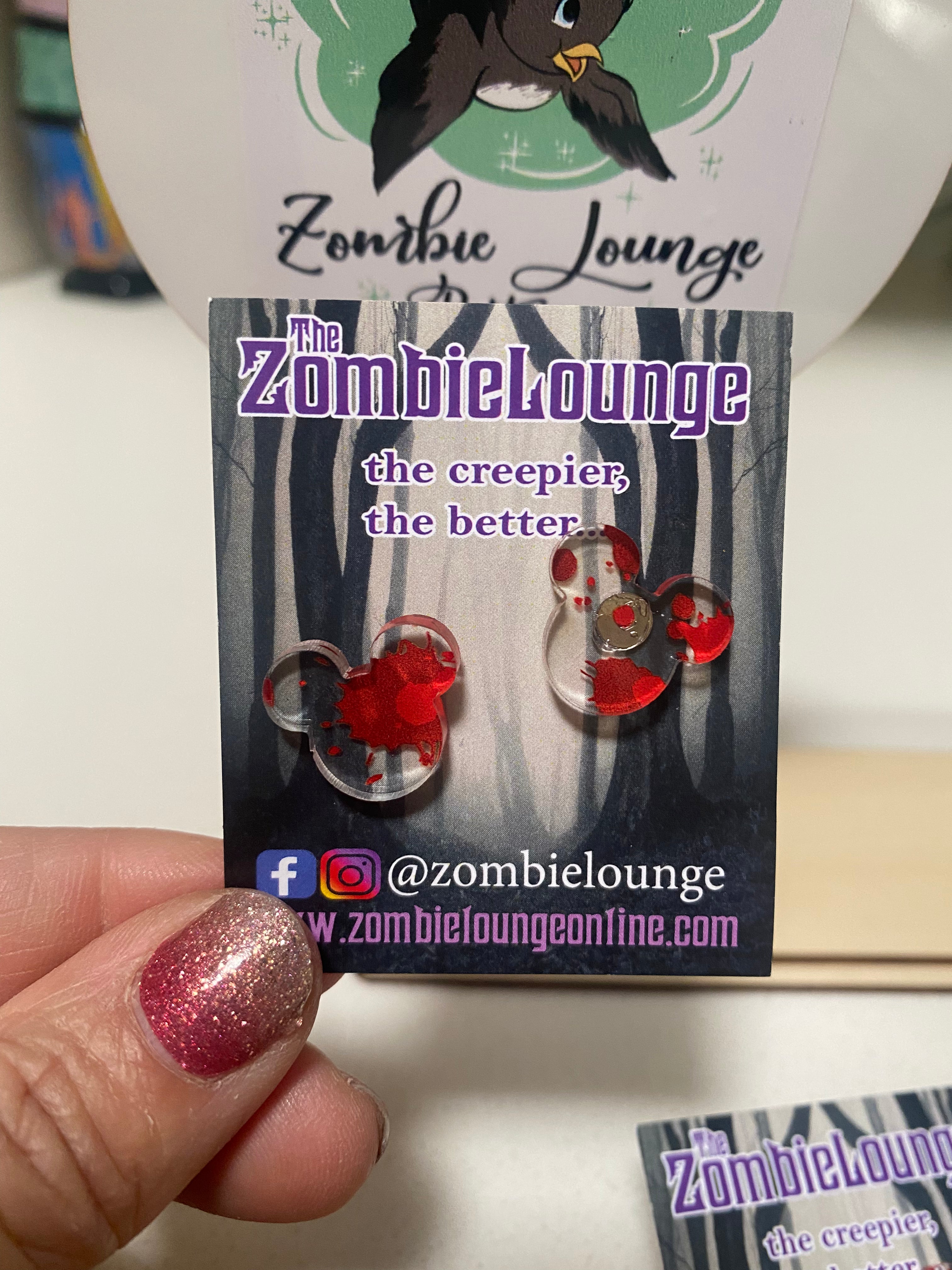 Gothic Blood Splatter Dangle Earrings for Women - Halloween Vampire Goth Jewelry - Perfect for Cosplay, Horror Parties & Alternative Fashion