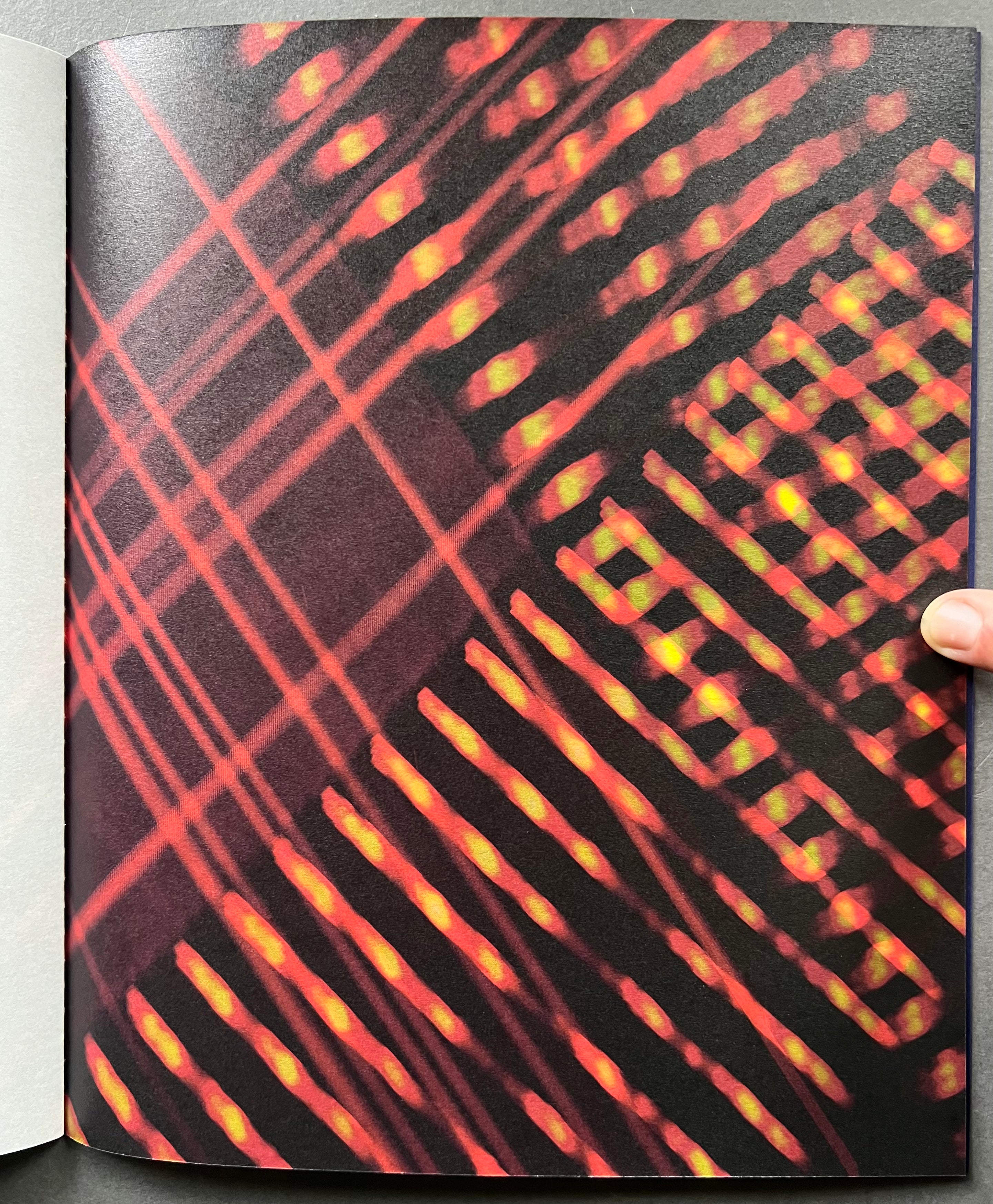 Radiohead Photographic Portrait Book - Exclusive Collectible Edition for Music Fans | Perfect for Home Decor, Gift Ideas & Music Memorabilia Collections