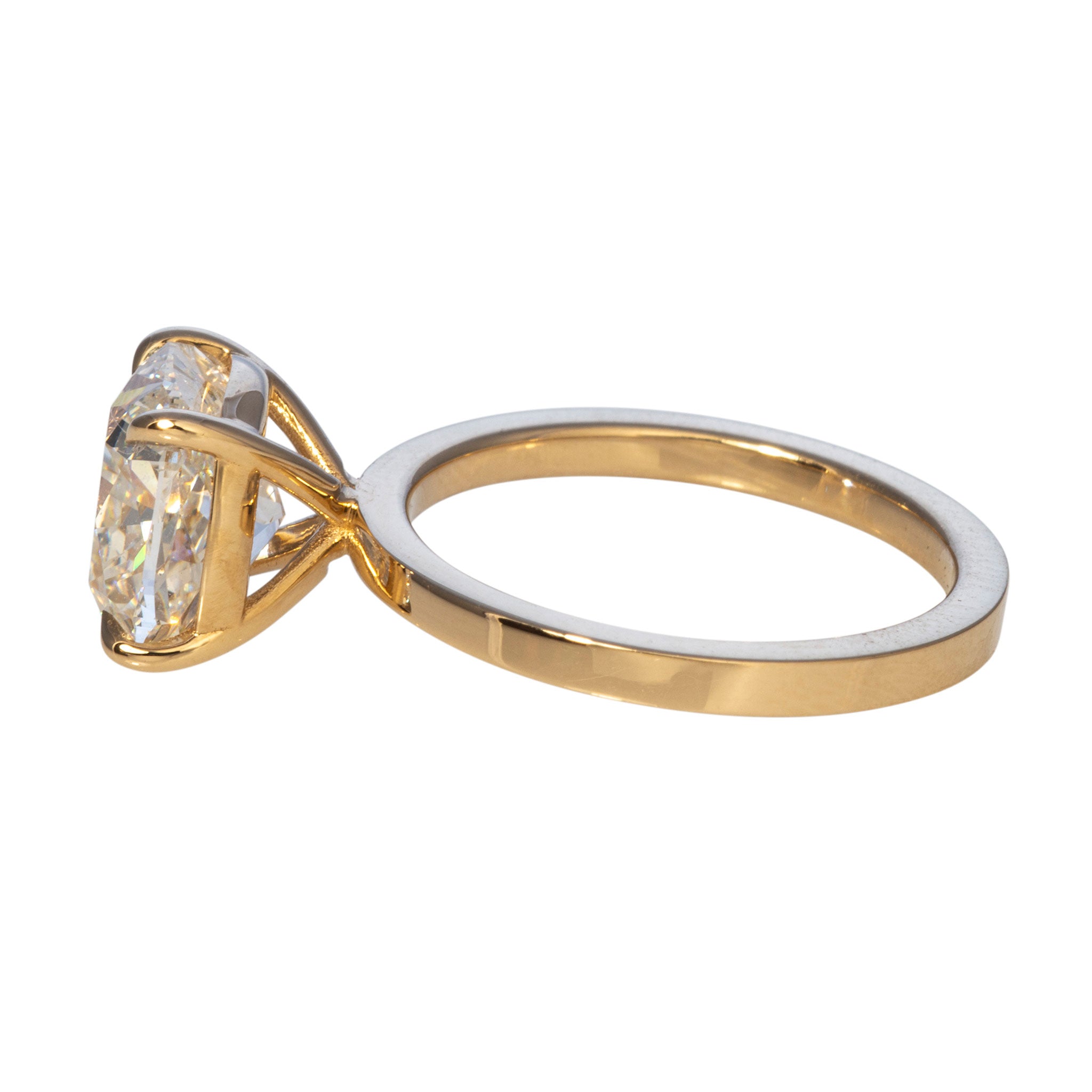 3.5ct I SI1 Cushion Cut Diamond Solitaire Engagement Ring in 14K Yellow Gold - Perfect for Proposals, Anniversaries & Romantic Occasions