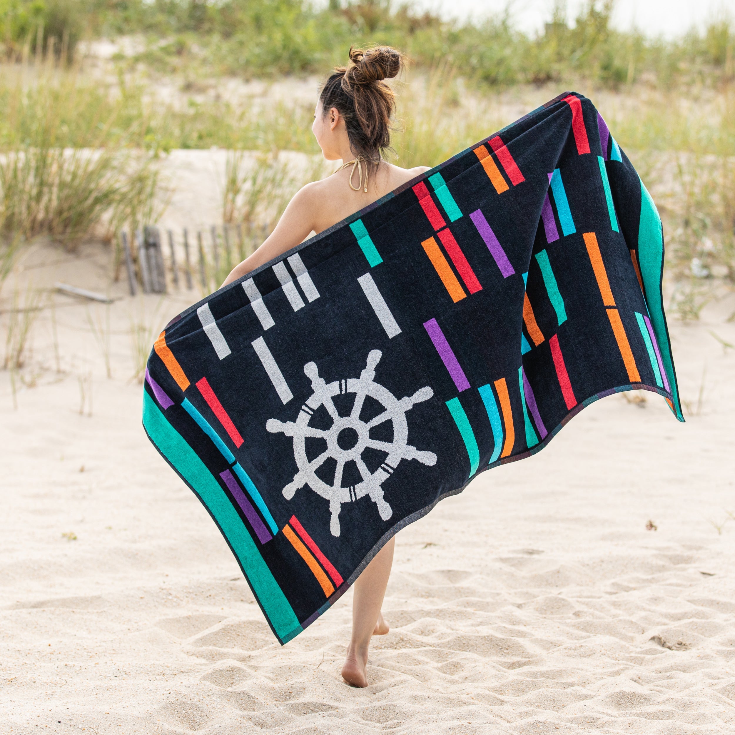 Retro Spin Wheel Oversized 2-Piece Beach Towel Set - Soft, Absorbent & Quick-Drying for Pool, Beach, Vacation & Outdoor Activities