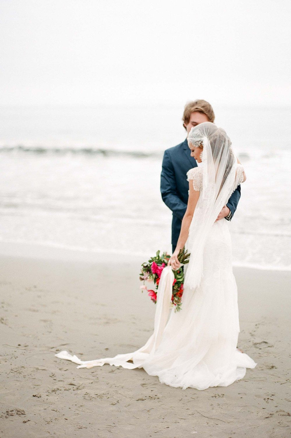 Mar Scalloped French Lace Juliet Veil in Ivory Silk Tulle | Elegant Wedding Veil for Brides | Perfect for Church Ceremonies & Romantic Photos