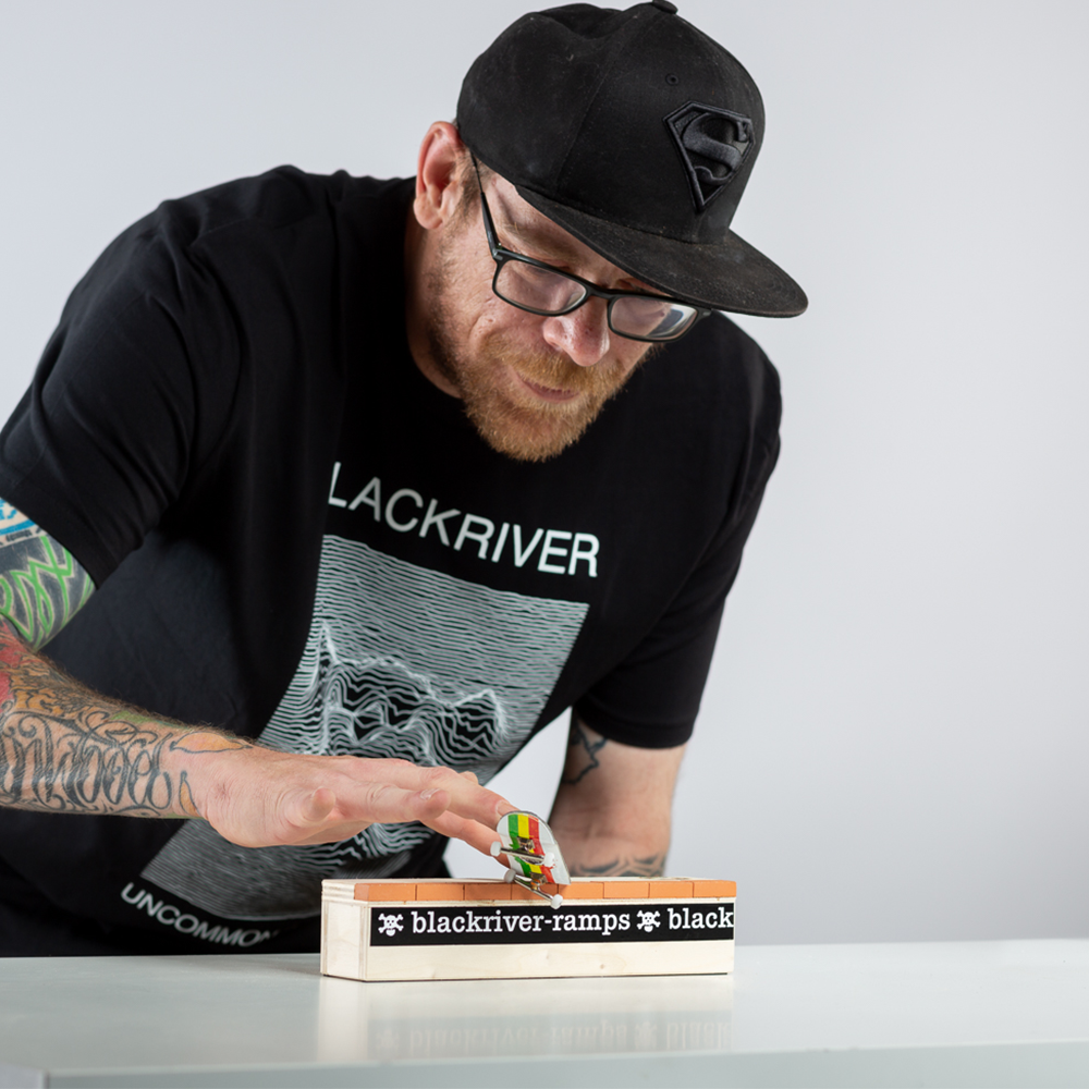 Blackriver Fingerboard Ramps Brick Box - Professional Finger Skateboard Obstacle for Tricks & Stunts - Perfect for Home, Office & Skate Park Practice