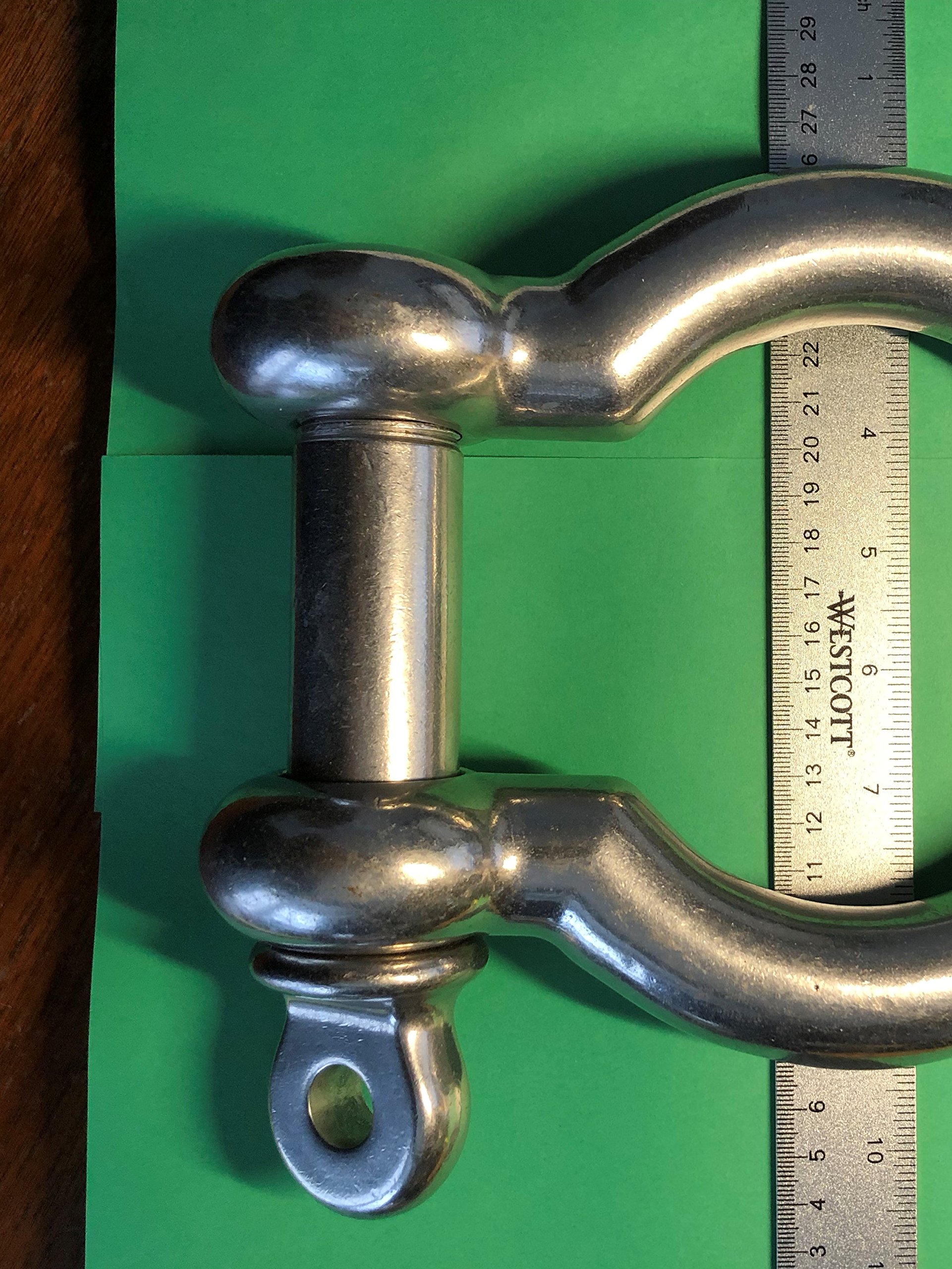 316 Stainless Steel Bow Shackle 1-1/4 Inch (32mm) - Marine Grade Anchor Shackle for Boating, Sailing & Rigging - Corrosion Resistant Hardware for Marine & Outdoor Use