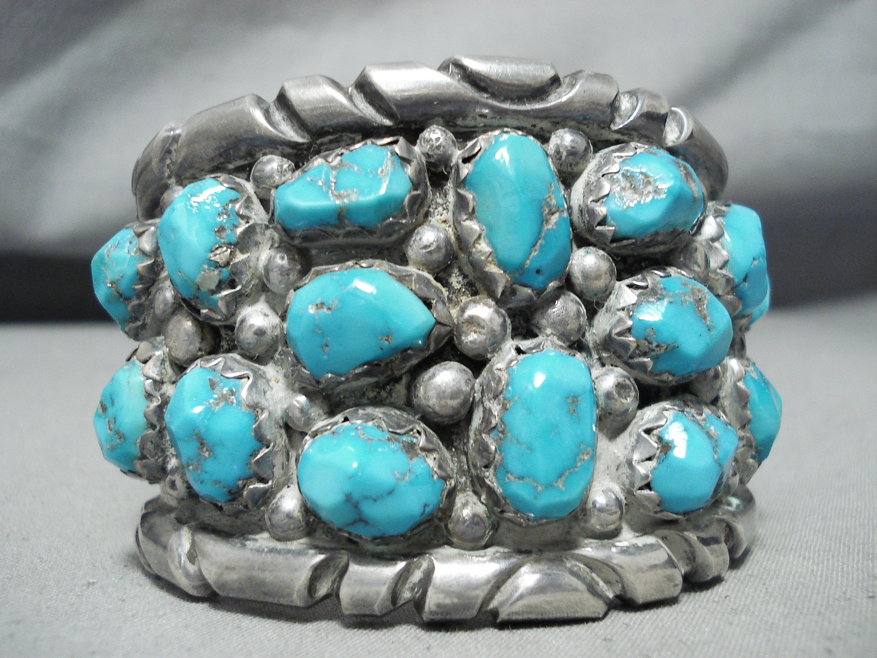 200g Vintage Native American Chunky Turquoise Sterling Silver Bracelet - Handmade Boho Jewelry for Women, Gift for Her, Wedding, Festival & Special Occasions