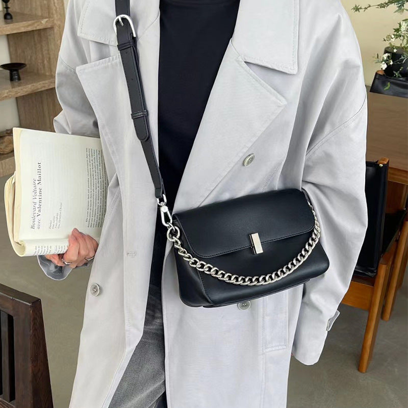 Stylish Crossbody Chain Shoulder Bag for Women - Fashionable & Lightweight Purse for Daily Use, Work, and Evening Events