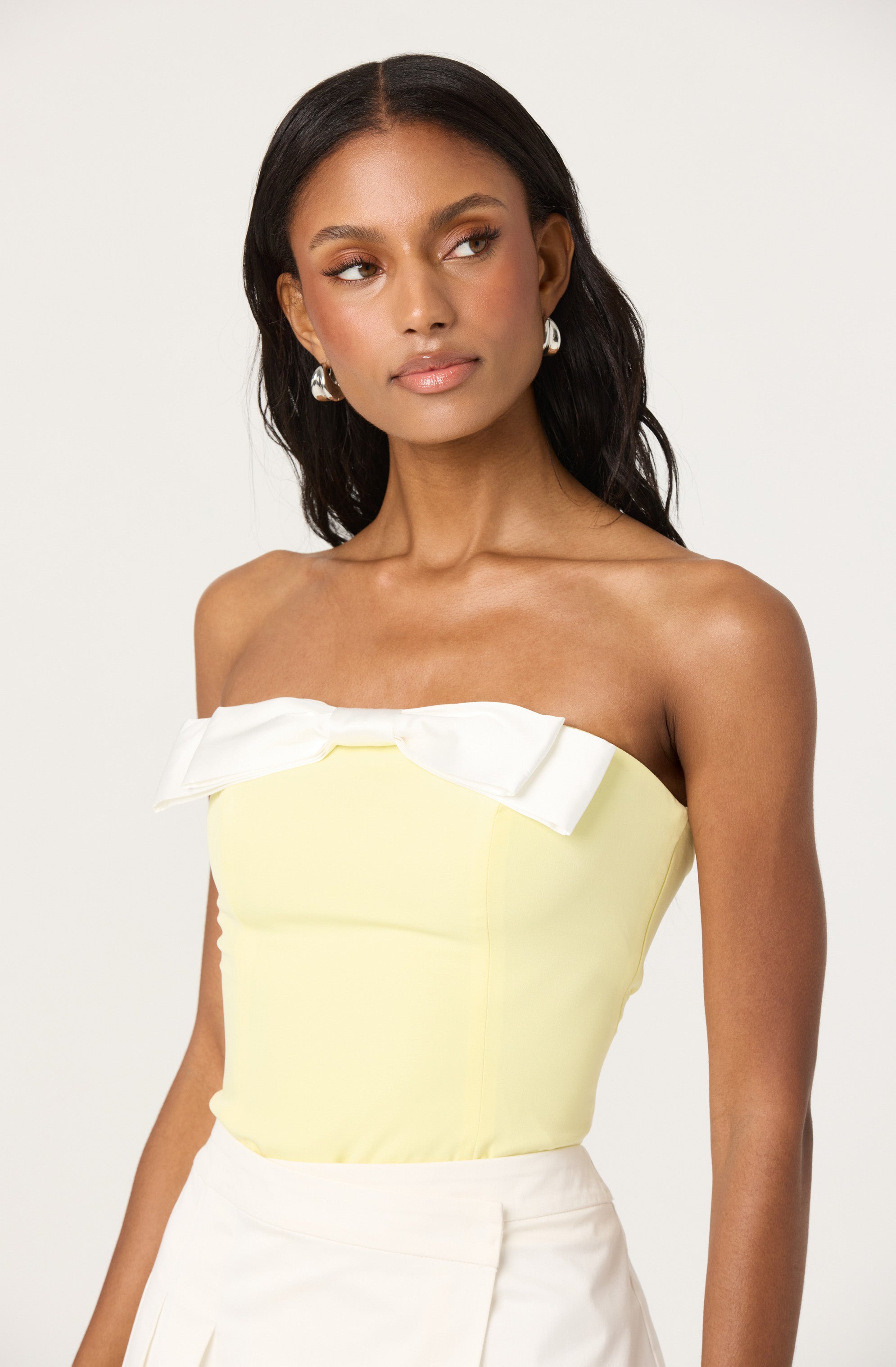 Strapless Contrast Bow Top for Women - Elegant & Chic Blouse for Parties, Dates & Special Occasions
