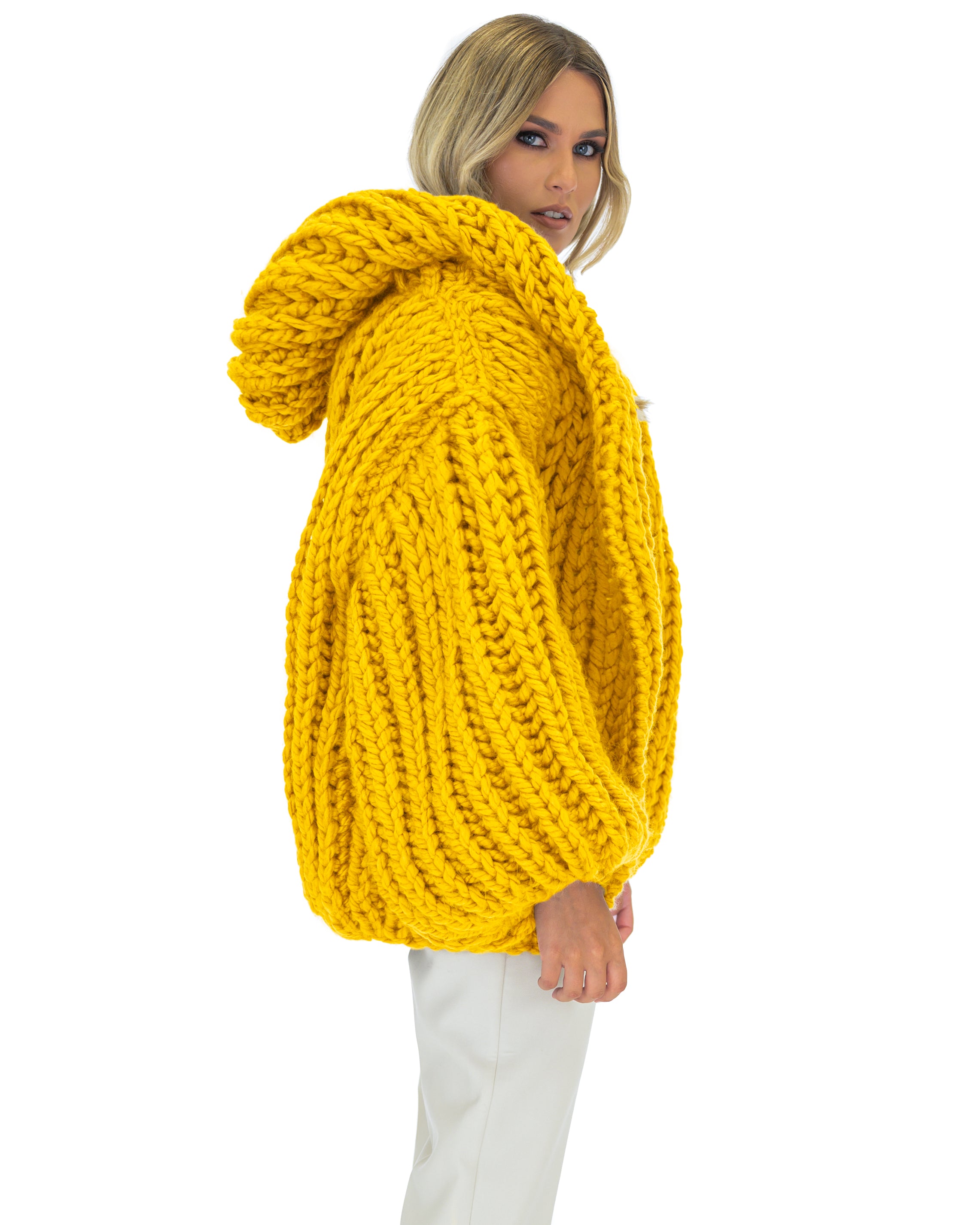 Stylish Hooded Chunky Cardigan for Women - Cozy Oversized Knit Sweater | Perfect for Fall, Winter & Casual Outfits