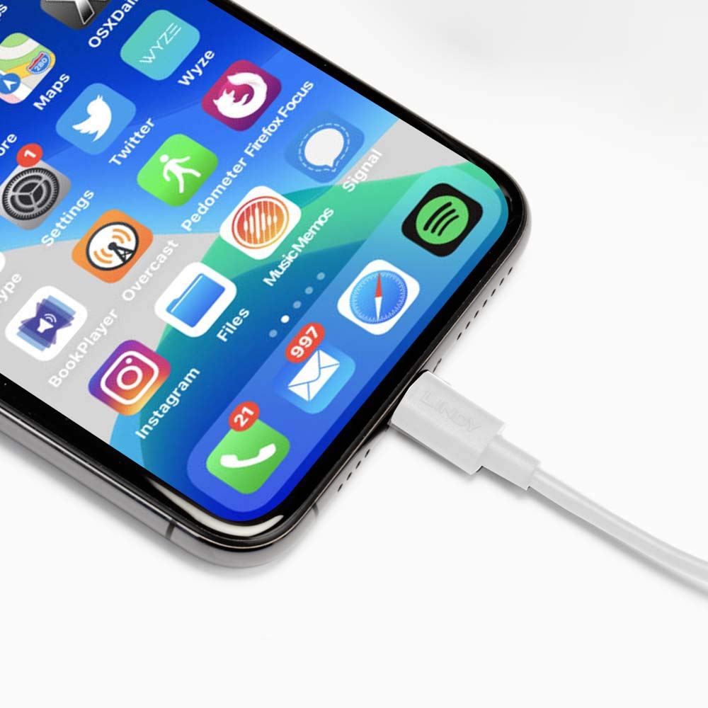 Premium 1m USB to Lightning Cable - Fast Charging & Sync for iPhone, iPad - Durable White Braided Cord for Home, Office & Travel
