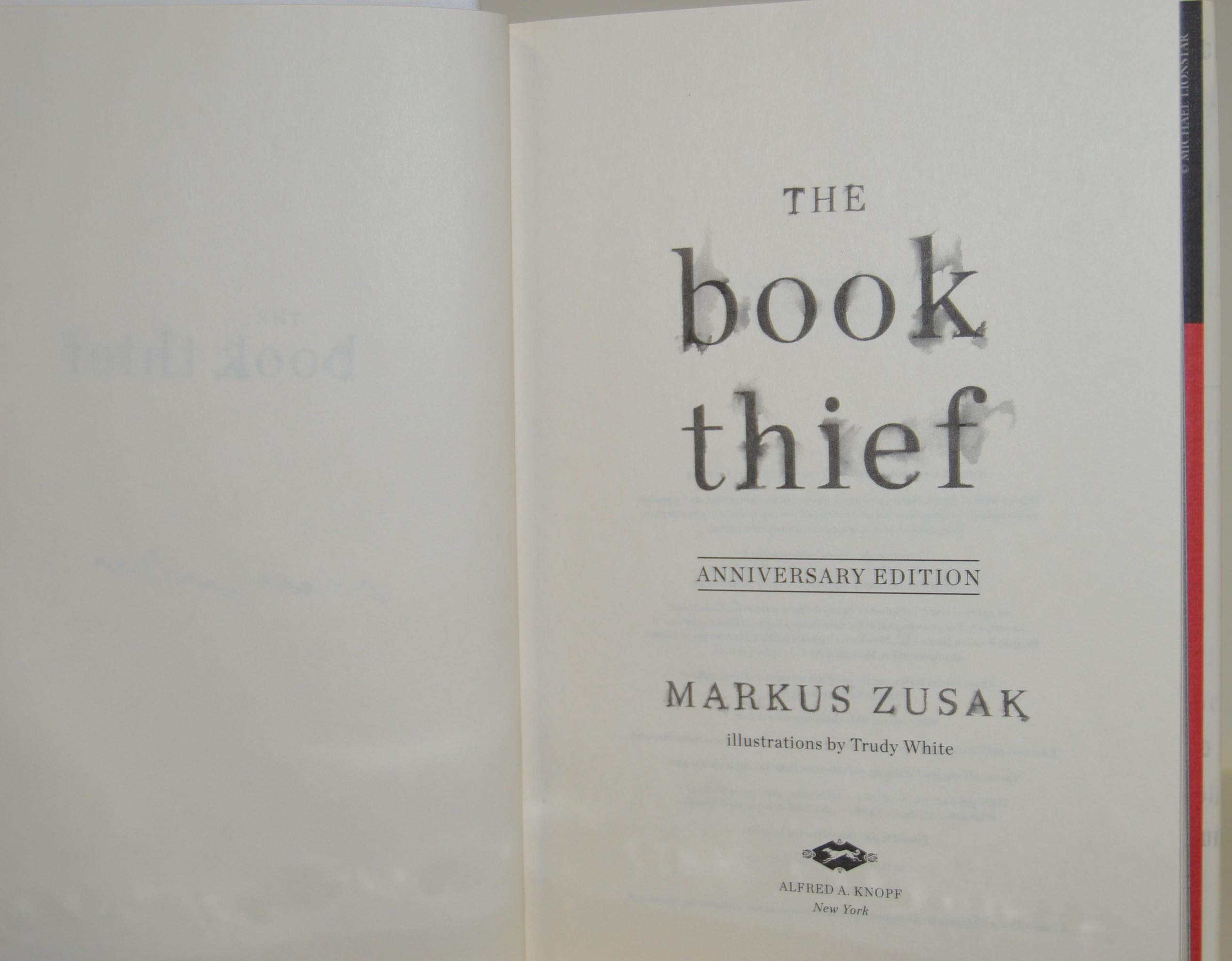 MARKUS ZUSAK Signed 'THE BOOK THIEF' Hardcover First Anniversary Edition - #1 New York Times Bestseller - Perfect for Book Collectors & Literature Lovers