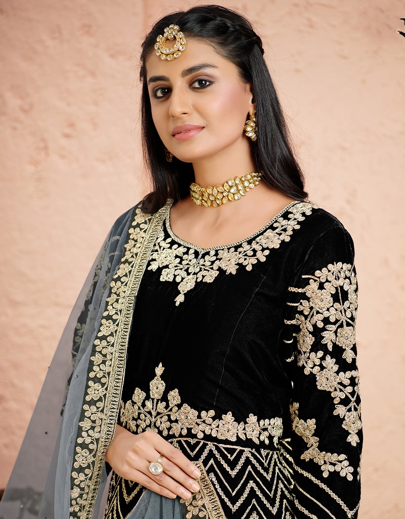 Elegant Black Velvet Anarkali Dress for Women - Traditional Indian Party Wear for Weddings, Festivals & Special Occasions