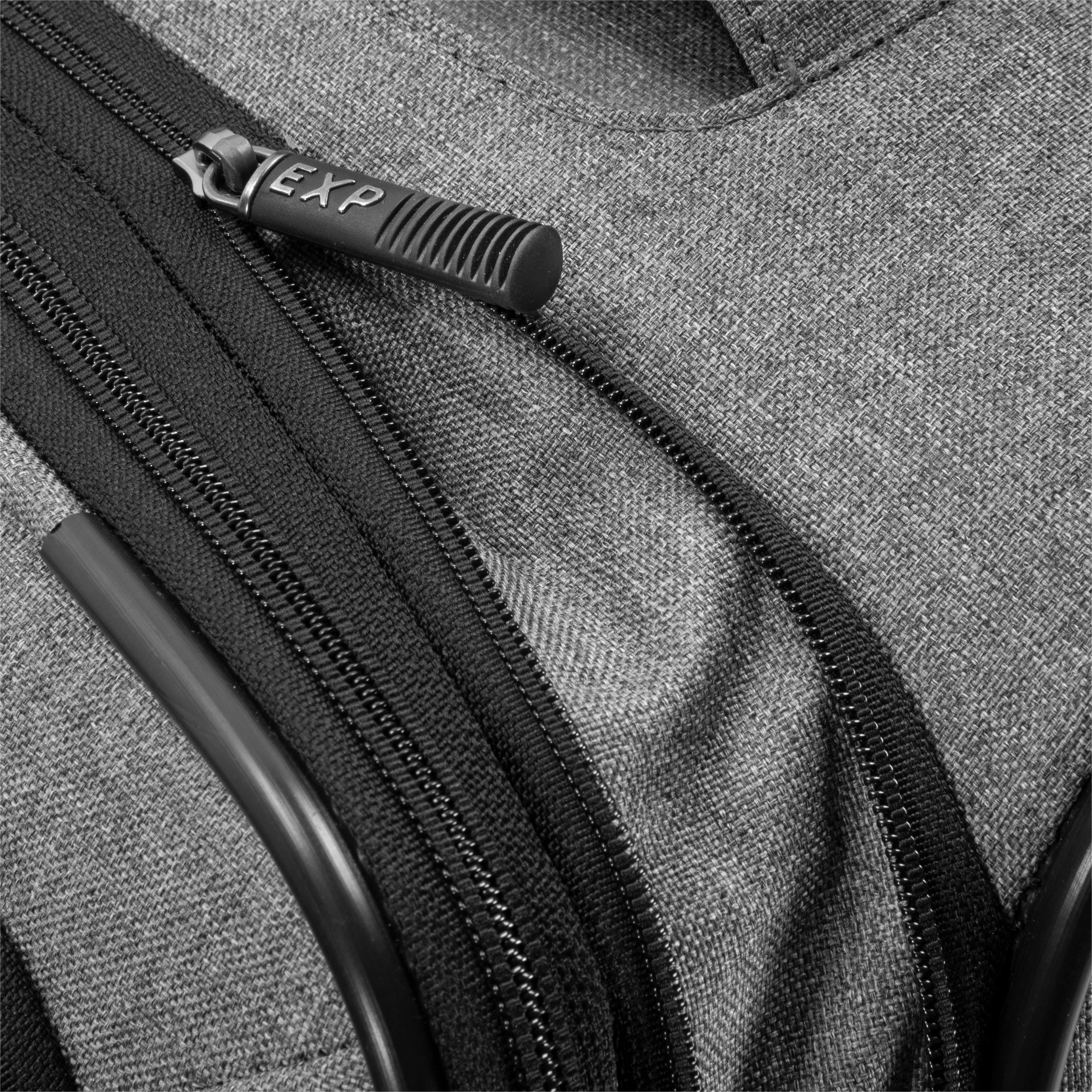 Ricardo Beverly Hills Malibu 3.0 Expandable Spinner Carry On Luggage - Lightweight Suitcase for Air Travel, Business Trips & Weekend Getaways
