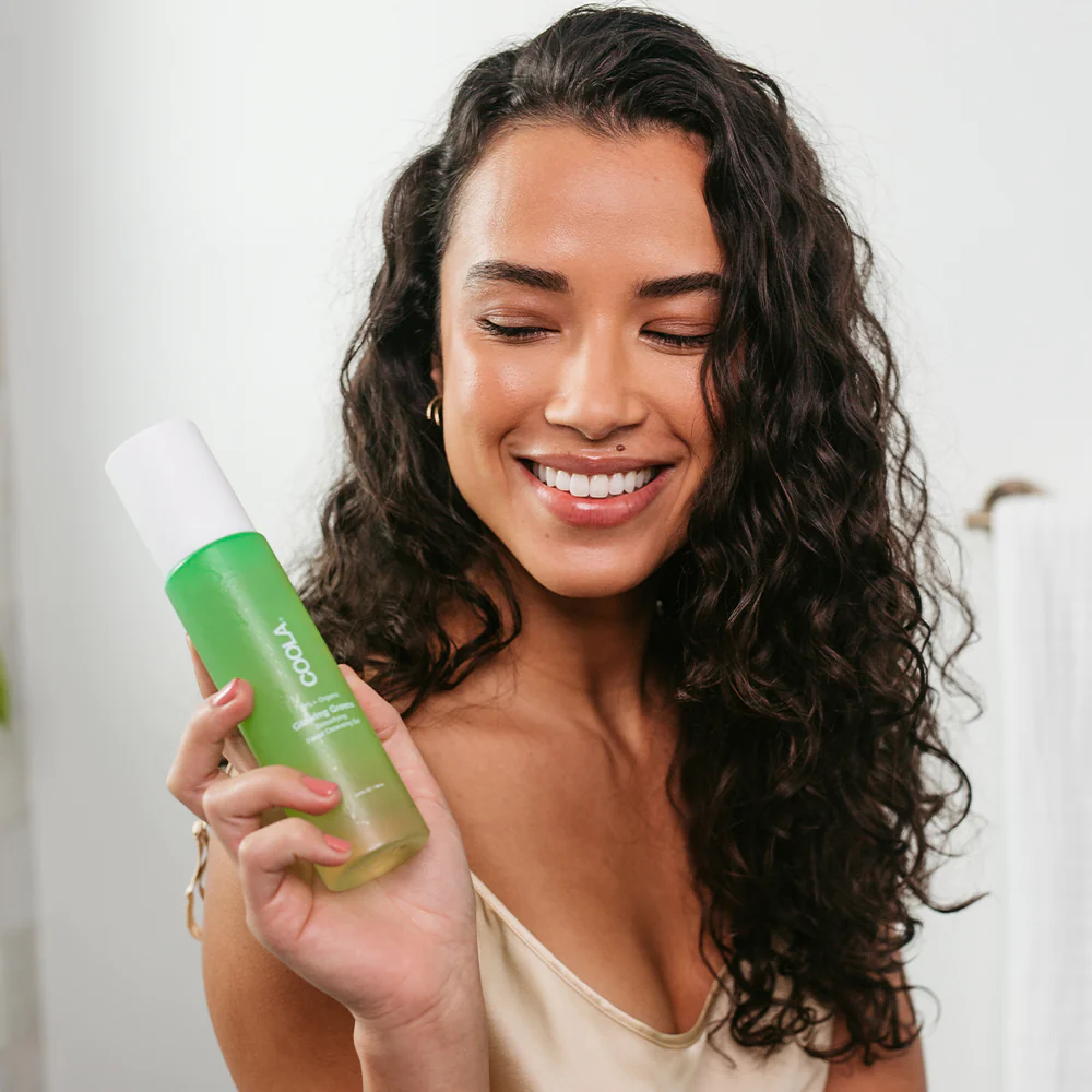 COOLA Organic Glowing Greens Detoxifying Facial Cleanser - Vegan, Cruelty-Free Face Wash for Acne & Oily Skin - Daily Deep Cleansing & Brightening Skincare Routine