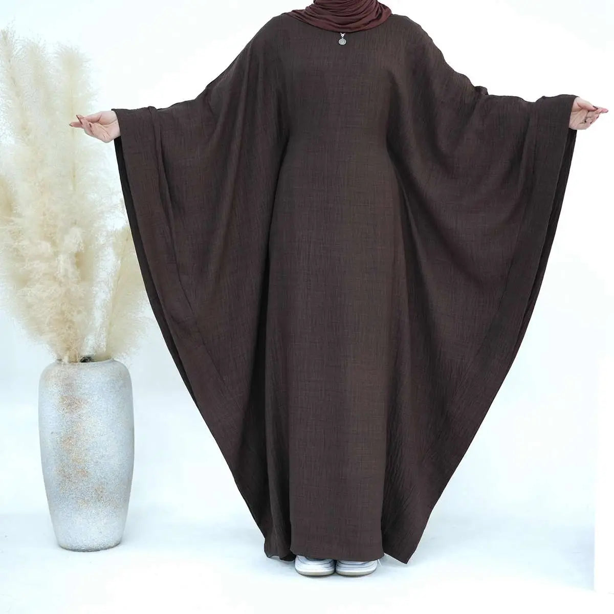 Elegant Muslim Women's Batwing Sleeve Farasha Abaya Dress - Modest Islamic Prayer Dress for Mosque & Special Occasions