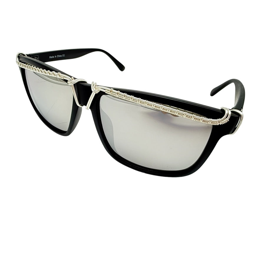 Classic Wayfarer Sunglasses for Men & Women - UV Protection Polarized Lenses - Retro Style Fashion Shades for Outdoor, Beach, and Driving