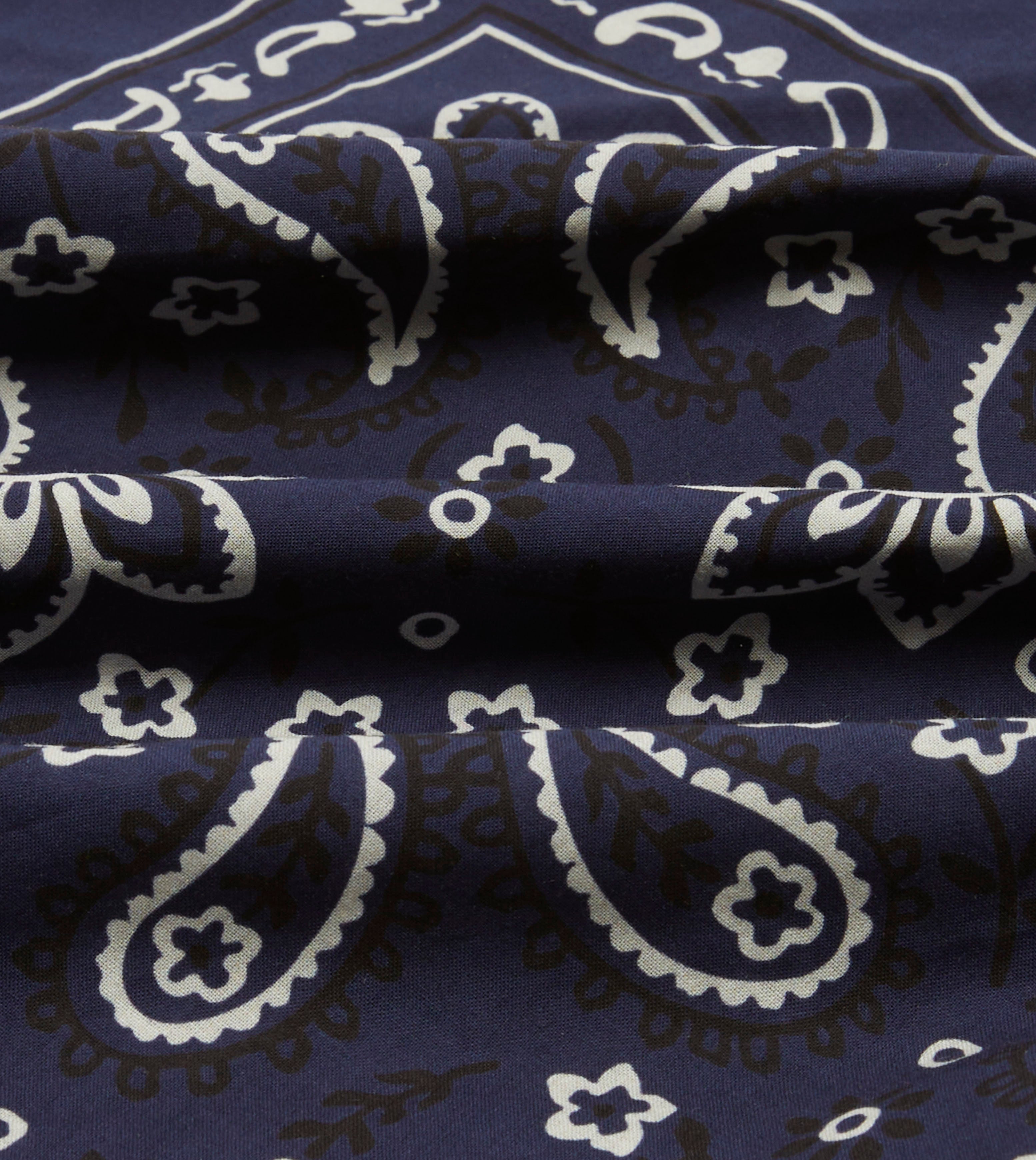 Stylish Navy Blue Paisley Print Cotton Bandana for Men & Women - Fashionable Head Scarf, Neck Wrap, Hair Accessory - Perfect for Outdoor Activities, Concerts, and Casual Wear