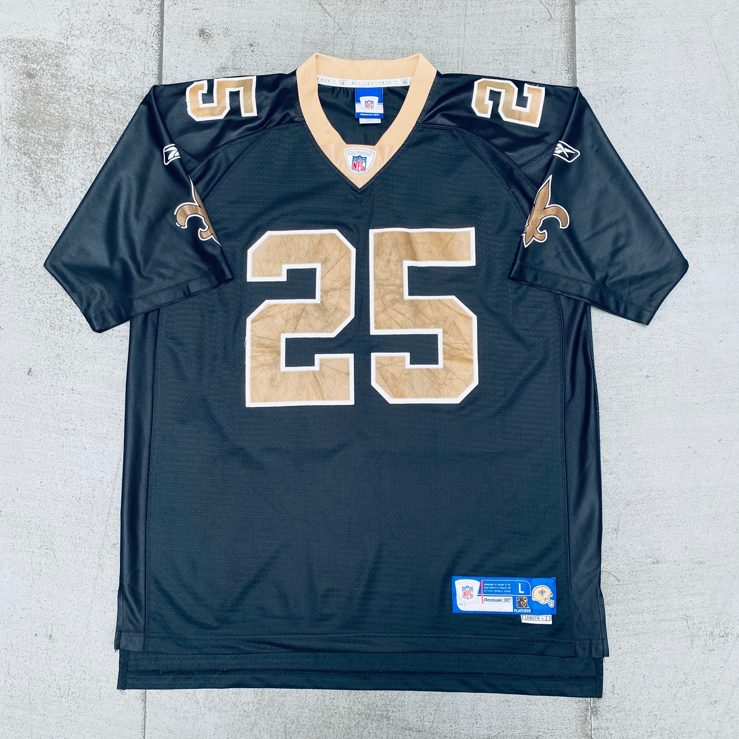 Authentic New Orleans Saints Reggie Bush 2006/07 Rookie Stitched NFL Jersey (Size L/XL) - Perfect for Game Day, Collectibles & Saints Fan Gifts