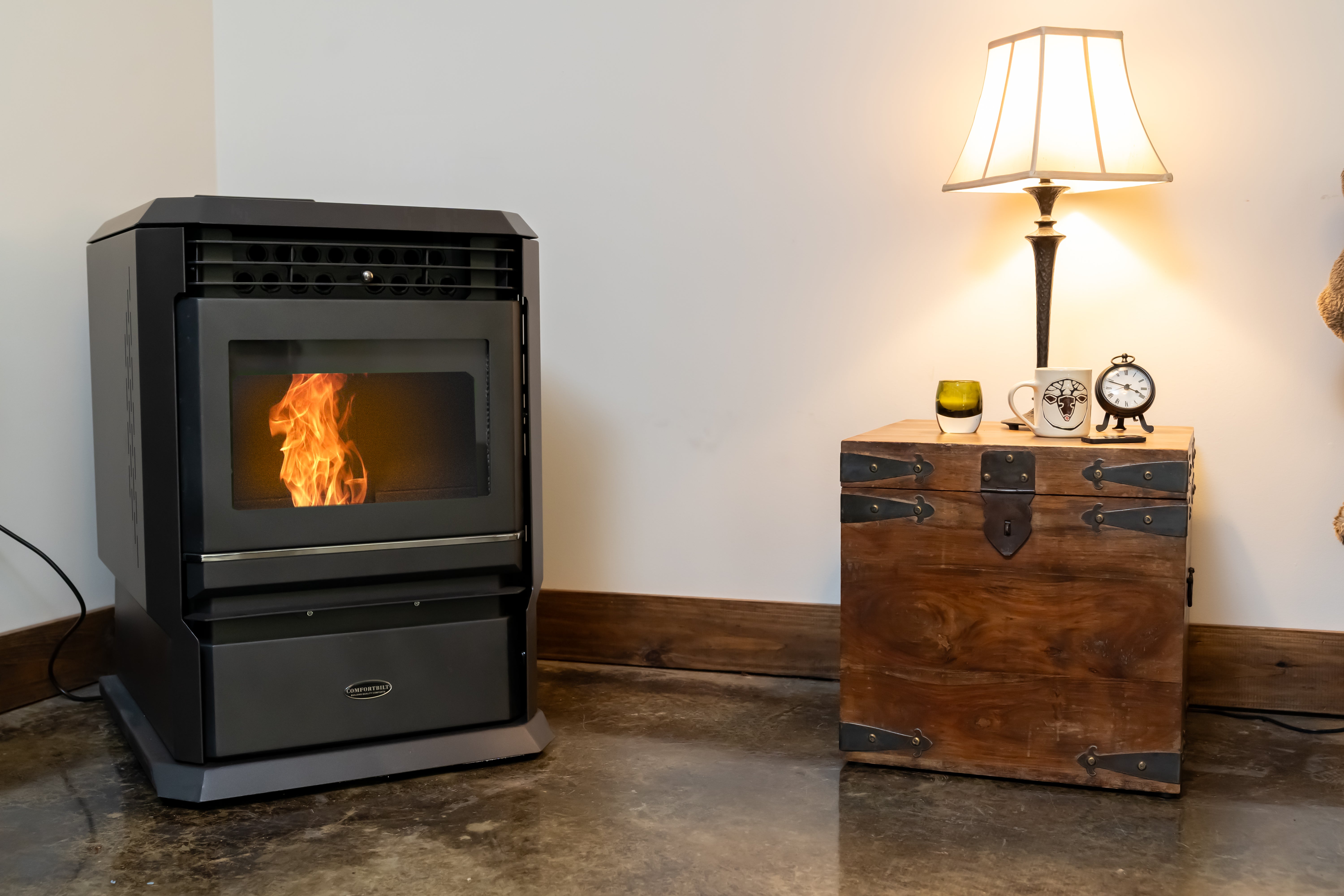 ComfortBilt HP61 Pellet Stove Charcoal - High Efficiency Wood Pellet Heater for Home & Cabin Heating | Perfect for Living Rooms, Basements & Outdoor Spaces