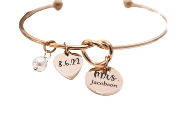 Personalized Bride Bracelet - Custom Engraved Mrs & Last Name Jewelry - Wedding Gift for Bride, Bridesmaid & Mother of the Bride - Perfect for Bridal Shower, Bachelorette Party & Wedding Day Accessories