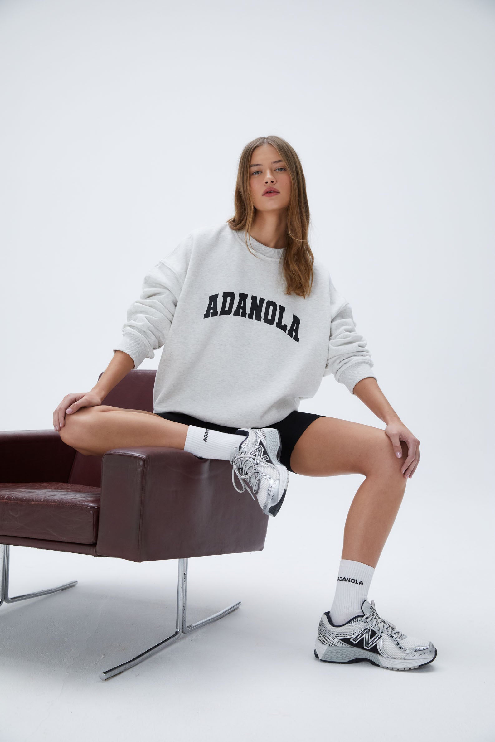 Varsity Oversized Sweatshirt - Light Grey Melange & Black | Comfortable College Style Pullover for Casual Wear & Street Fashion