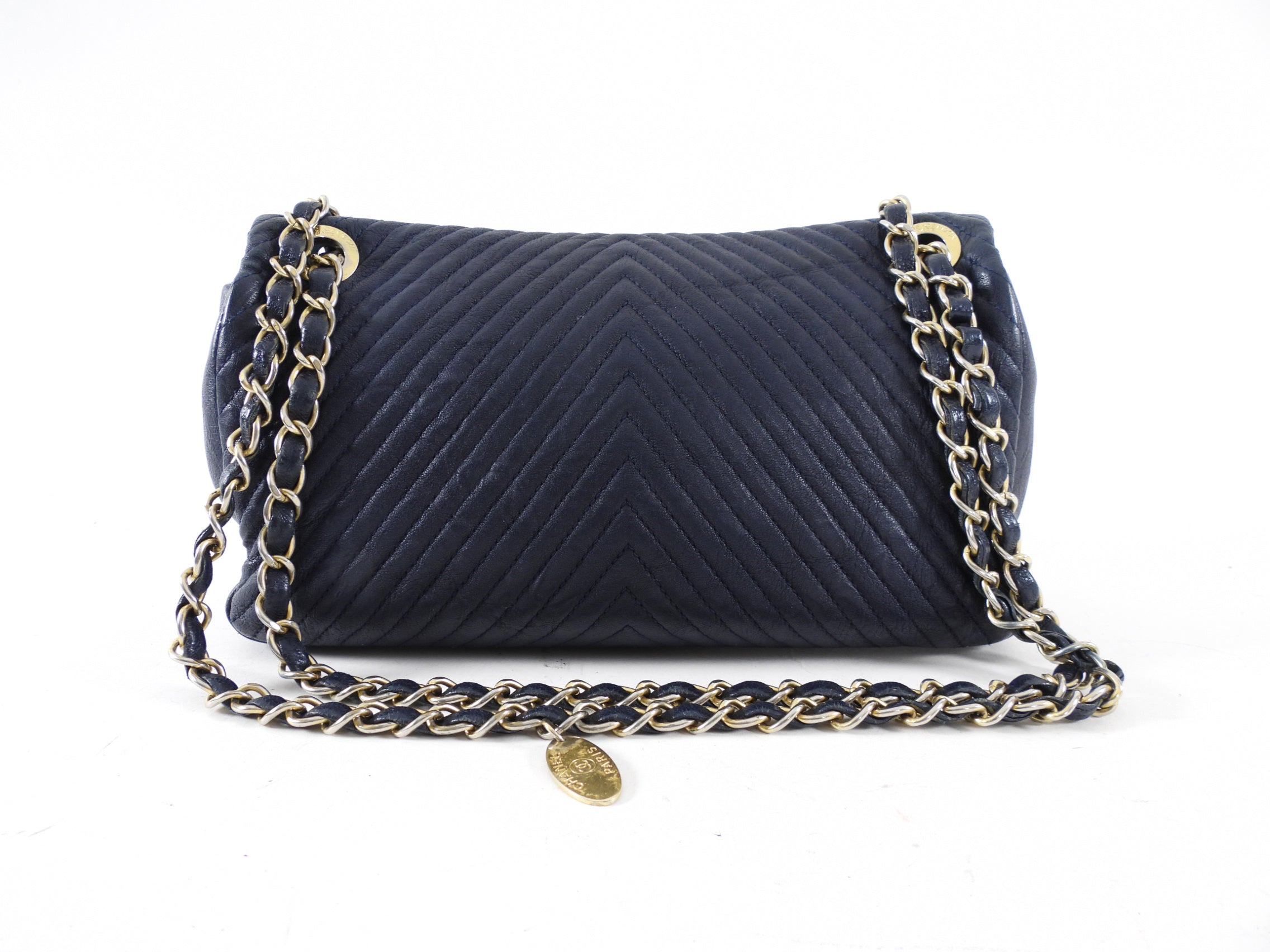 Chanel Chevron Quilted Small Flap Bag in Navy Blue - Luxury Crossbody Purse for Women, Perfect for Date Night & Evening Events