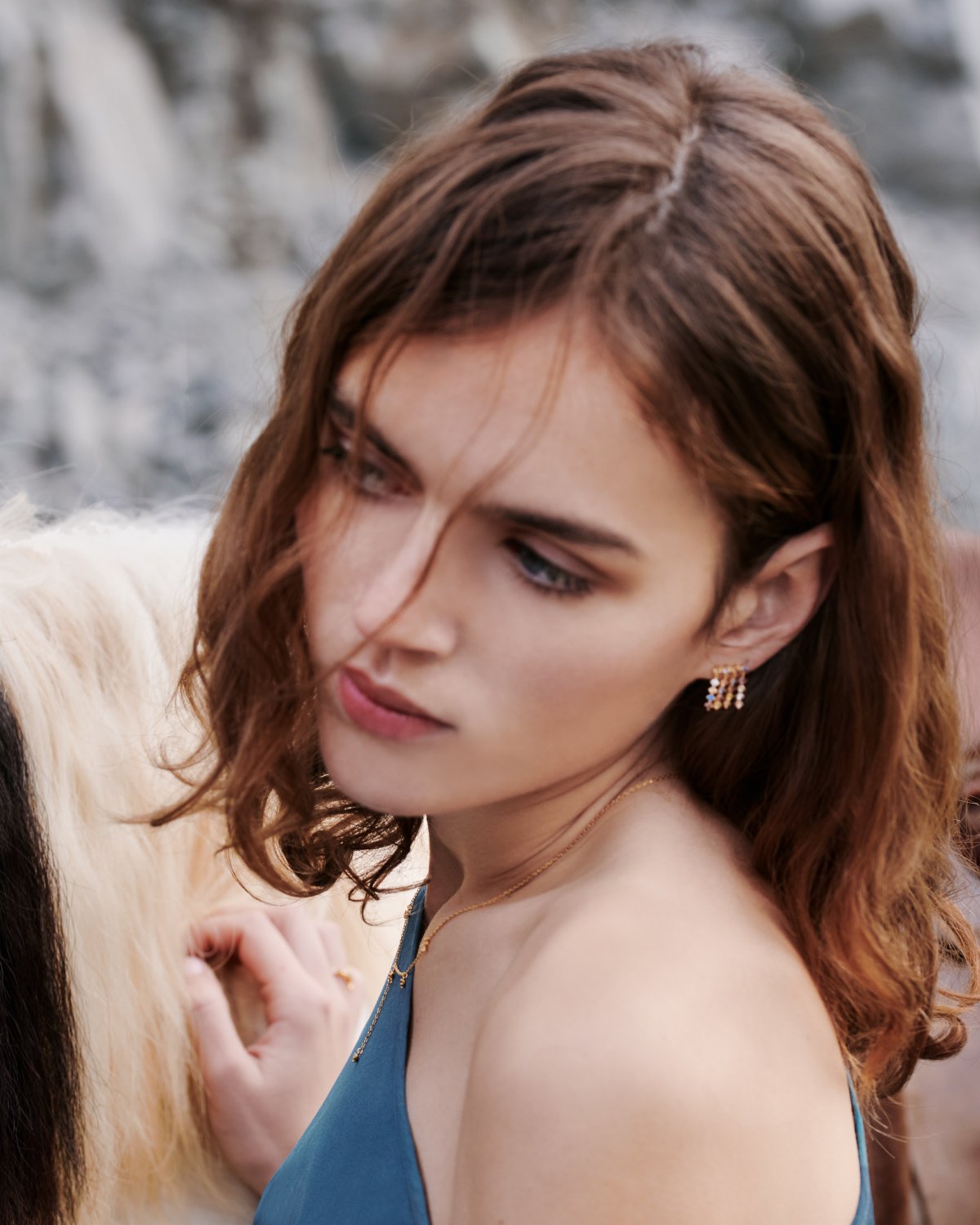 GRID Willow Gold Earrings for Women - Elegant 14K Gold Plated Hoop Earrings | Perfect for Everyday Wear, Parties & Gifts