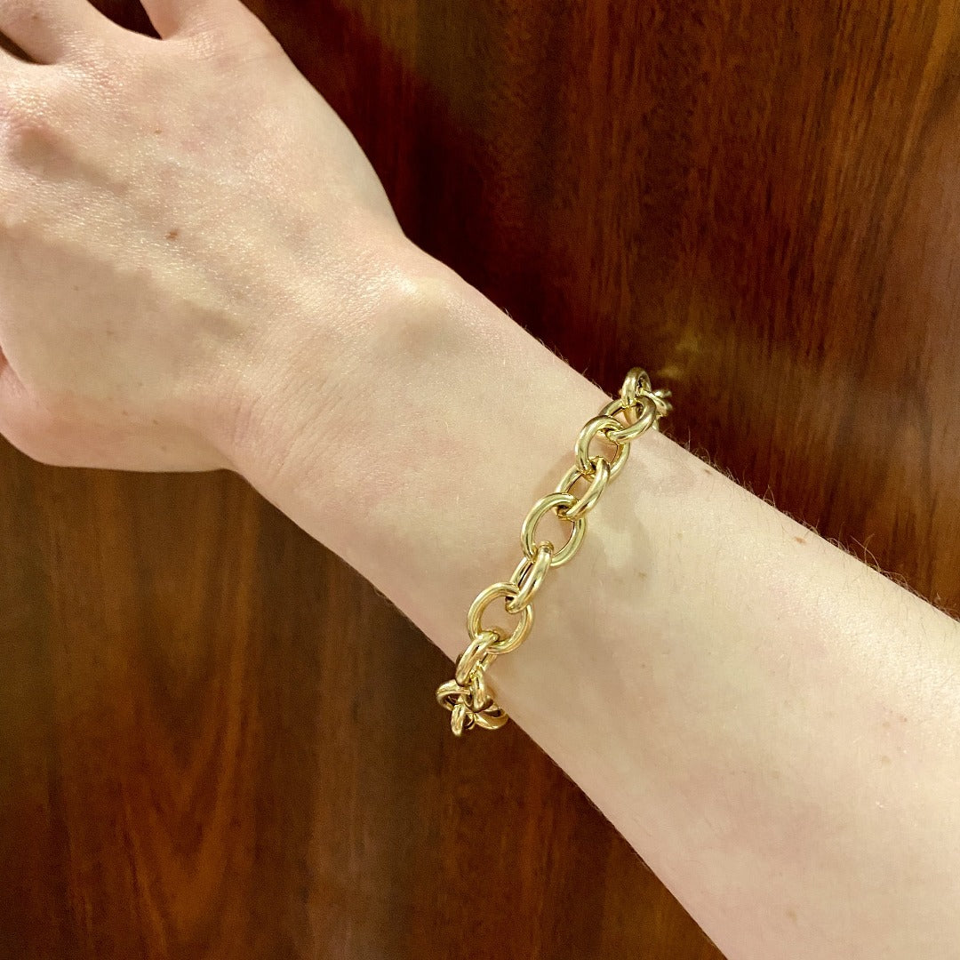 14K Yellow Gold Italian Small Oval Link Bracelet for Women - Elegant Minimalist Jewelry for Everyday Wear & Special Occasions
