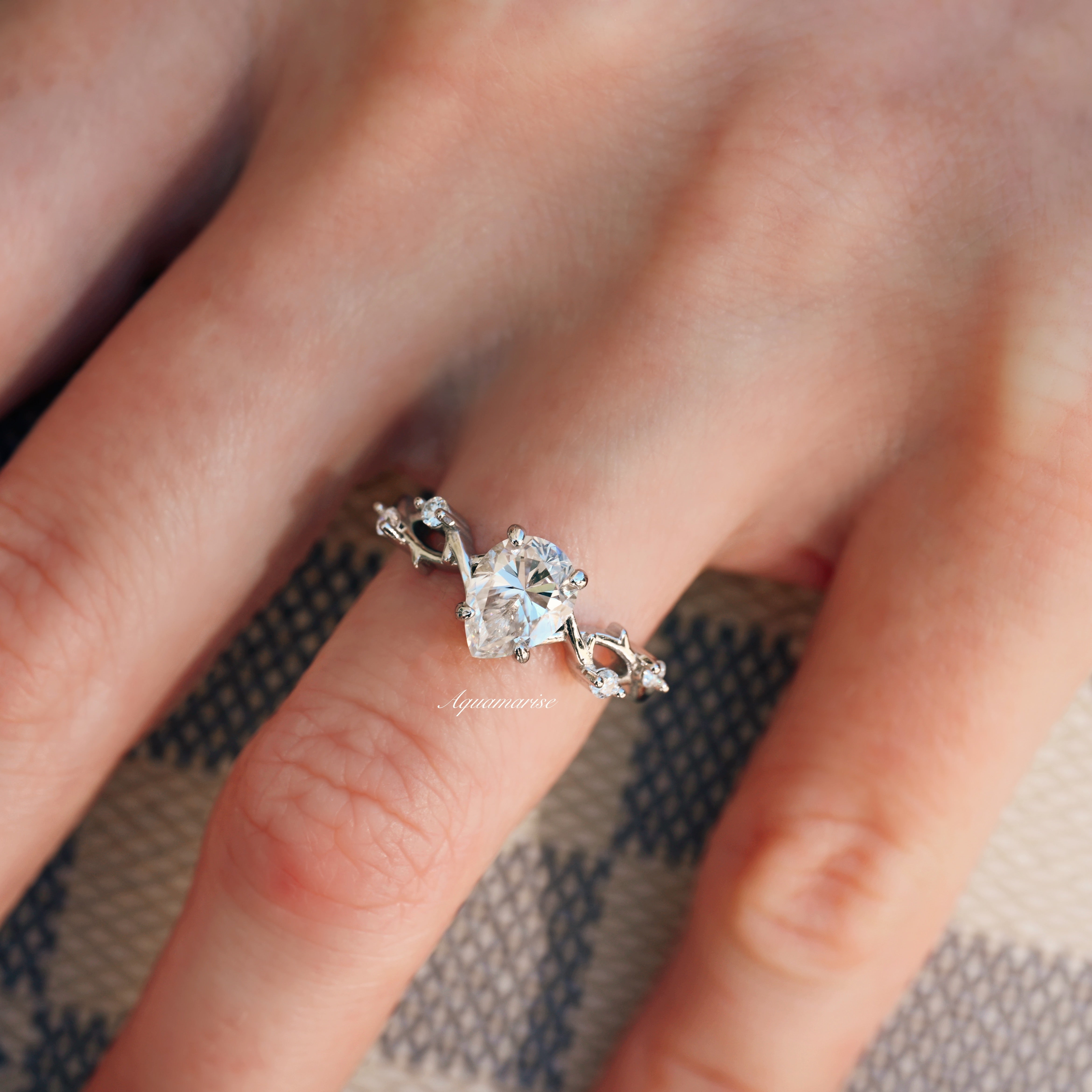 Teardrop Moissanite Leaf Engagement Ring 14K White Gold - Elegant Nature-Inspired Wedding Band for Women, Perfect for Proposals, Anniversaries & Everyday Wear