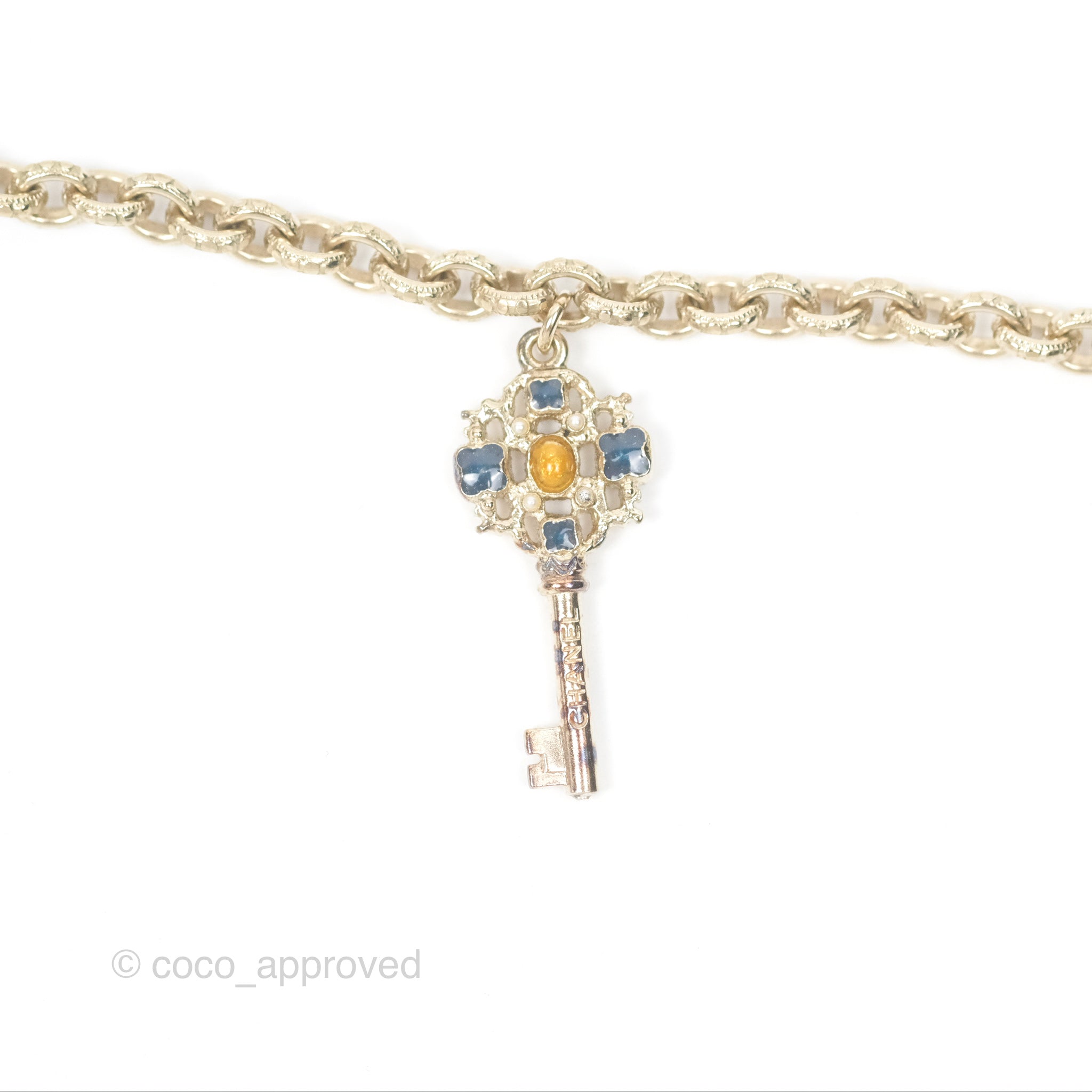 Chanel CC Keys Pendant Double Chain Necklace in Gold Tone - Elegant Fashion Jewelry for Women, Perfect for Parties, Date Nights & Special Occasions