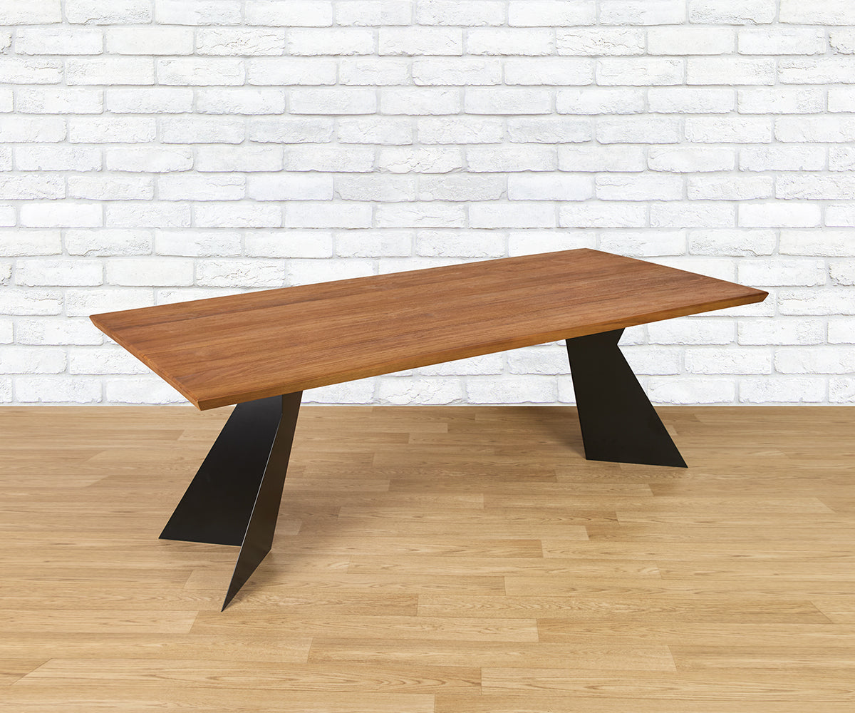 Modern Mazi Dining Table - Solid Wood Kitchen Table for 6 - Elegant Farmhouse Style Dining Room Furniture - Perfect for Family Gatherings & Dinner Parties