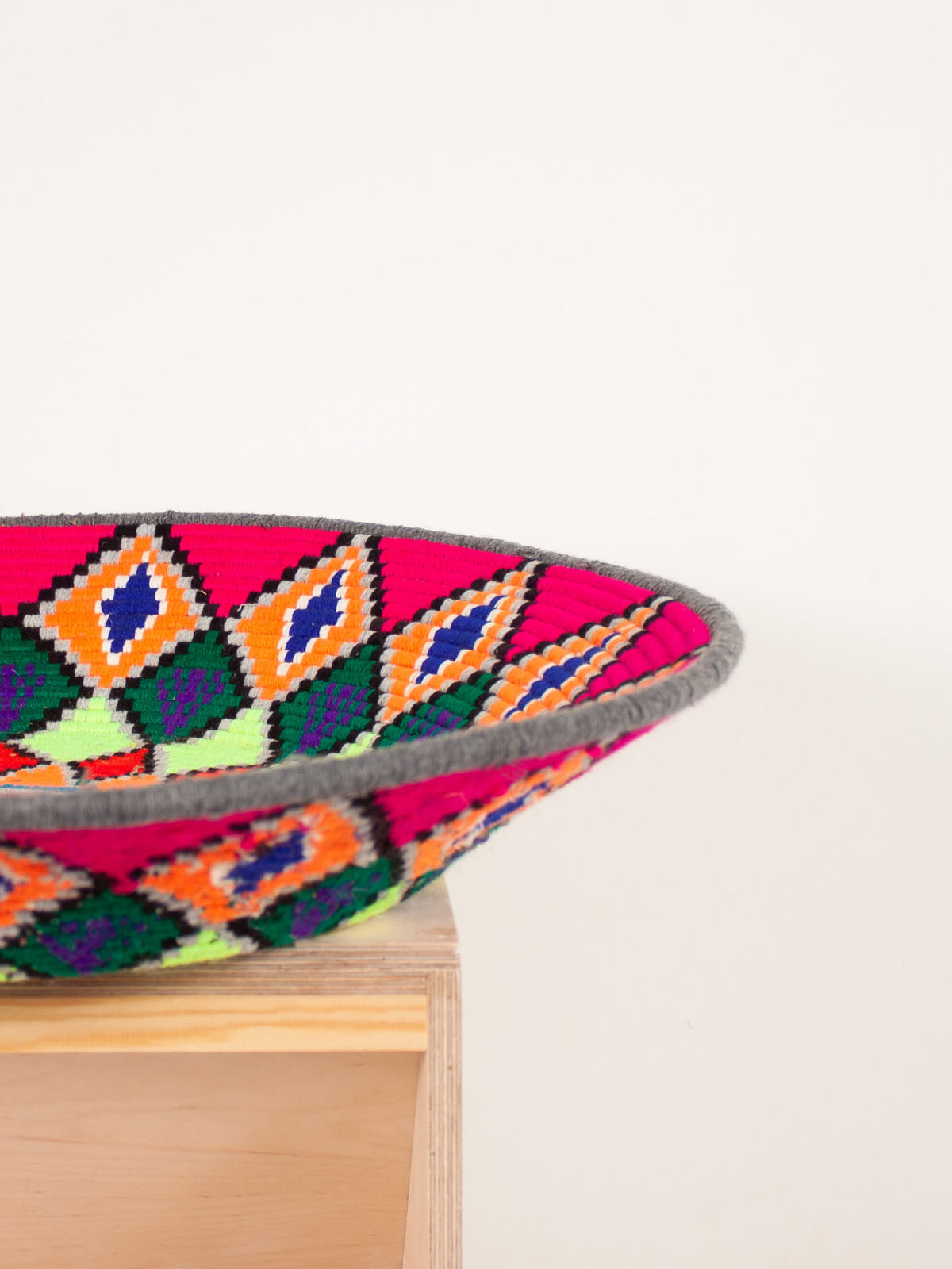 Handmade Moroccan Wool Plate No.137 - Authentic Berber Style Decorative Serving Tray for Home Decor & Gift Giving | Perfect for Dining, Entertaining & Boho Chic Home Styling