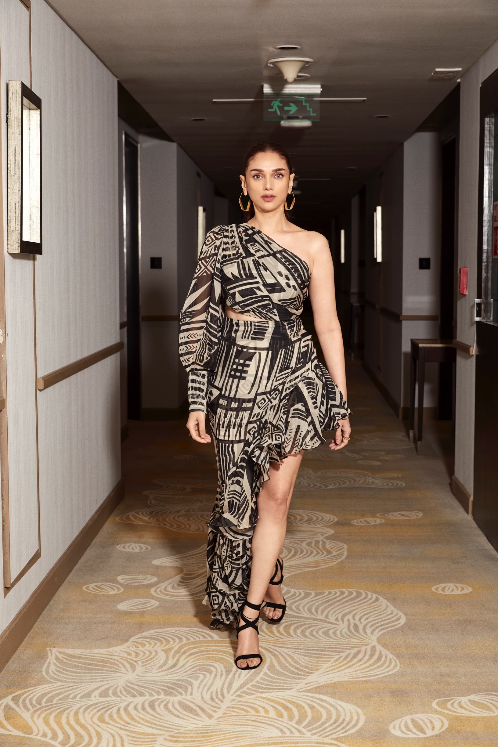 Aditi Rao Hydari White Abstract Print Ruffle Skirt Top & Belt Set - Women's Fashion Outfit for Party, Wedding & Special Occasions