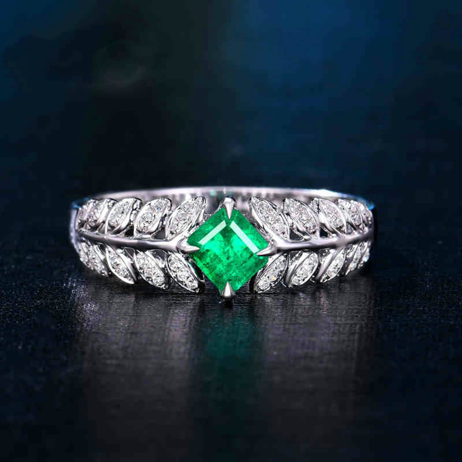 18K White Gold Wedding Ring with Created Emerald & Moissanite/Zirconia - 925 Sterling Silver Engagement Ring for Women - Perfect for Proposals, Anniversaries & Bridal Jewelry
