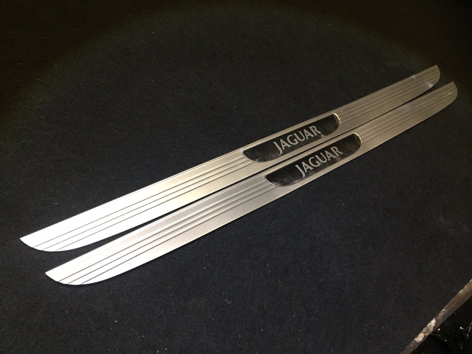 Jaguar X-Type Front Door Step Sill Chrome Panel Molding - OEM Replacement (2-Piece Set) - Perfect for Car Interior Upgrade & Protection