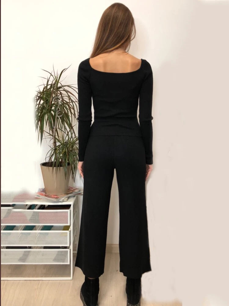 Elegant Scoop Neck Long Sleeve Cotton Pullover Tee for Women - Office Casual Y2K Style Mercerized Cotton Shirt (B026) | Perfect for Work, Dating & Everyday Wear