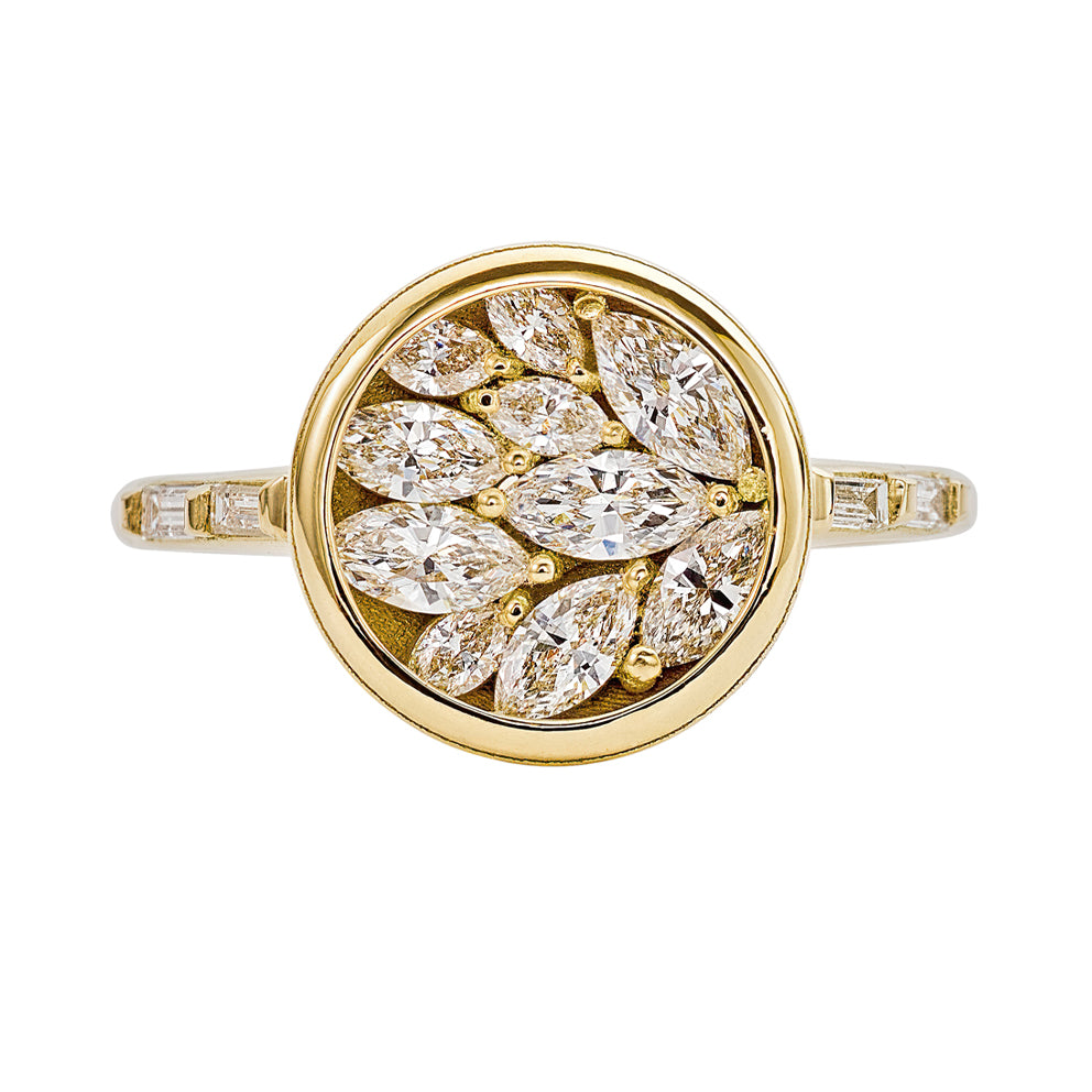 Exquisite Marquise Diamond Cluster Engagement Ring for Women - Perfect for Proposals, Weddings & Anniversaries