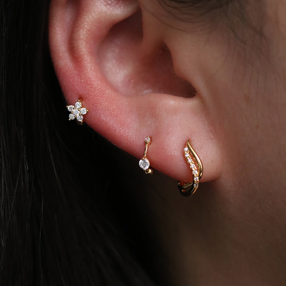 Dainty Cubic Flower Huggie Earrings for Women - Minimalist Gold Hoop Earrings for Everyday Wear - Perfect for Work, Date Night & Casual Outfits