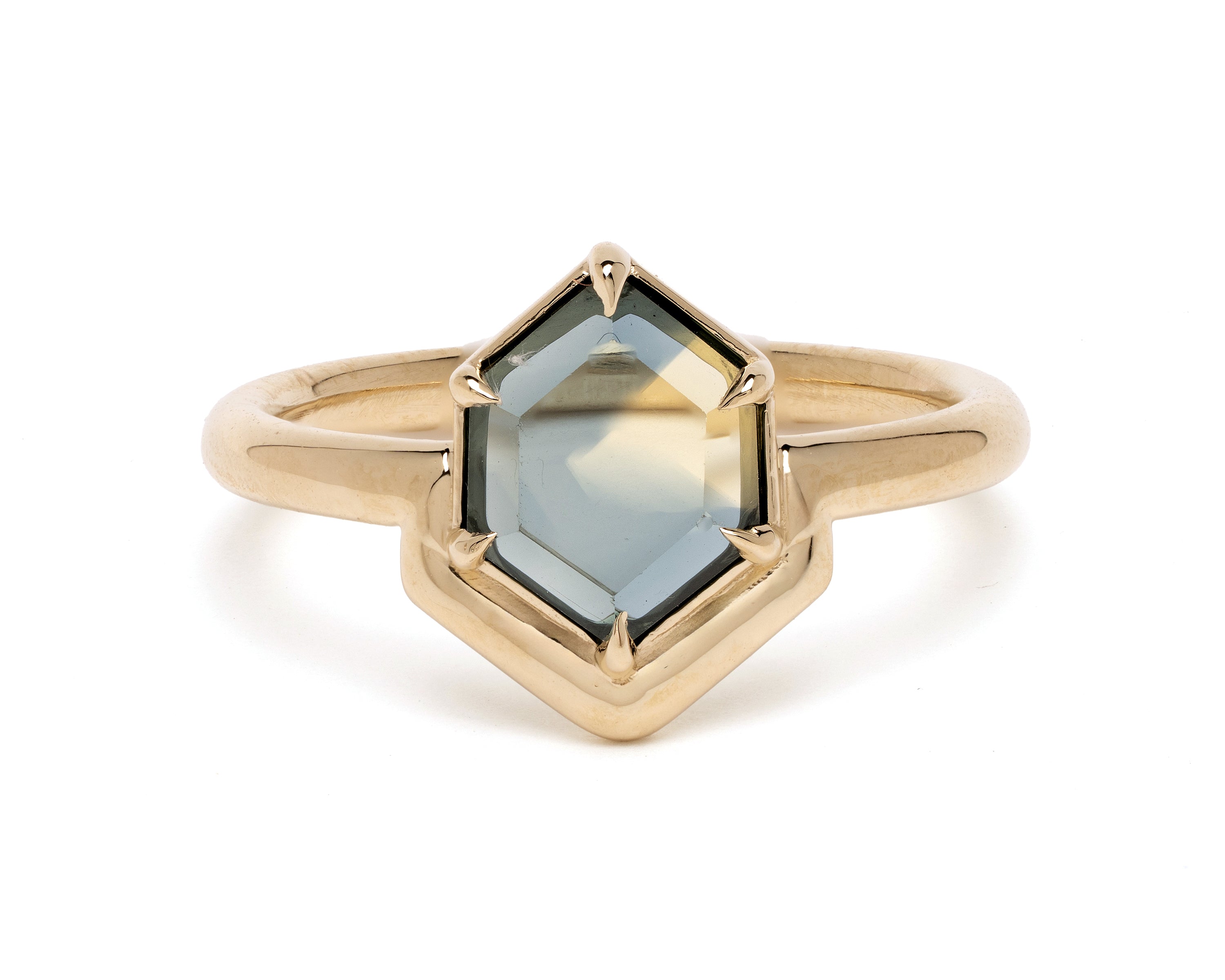 Exquisite Aura Parti Blue Freeform Sapphire Ring | Handcrafted Gemstone Jewelry for Women | Perfect for Weddings, Anniversaries & Special Occasions