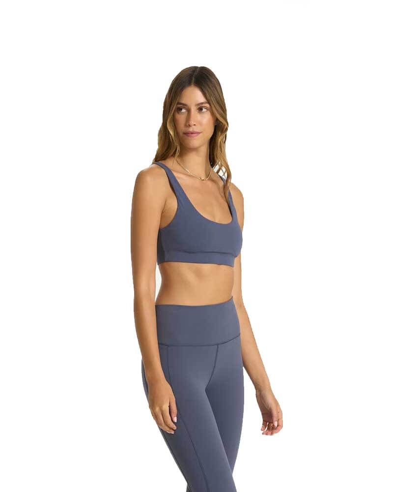 Vuori Women's Daily Bra - Comfortable & Supportive Yoga Sports Bra for Workouts, Running & Lounge Wear - Perfect for Yoga, Gym & Everyday Use