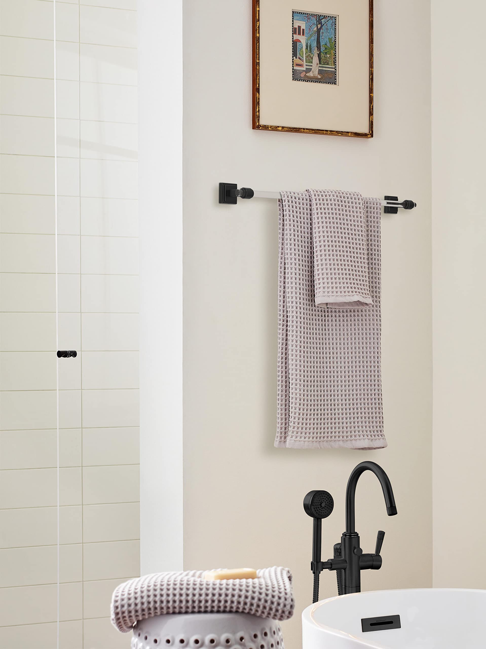 Amerock BH36064CMB 24-Inch Matte Black Towel Bar - Modern Bathroom Towel Holder for Showers & Powder Rooms - Durable Glacio Finish Bath Hardware & Accessories