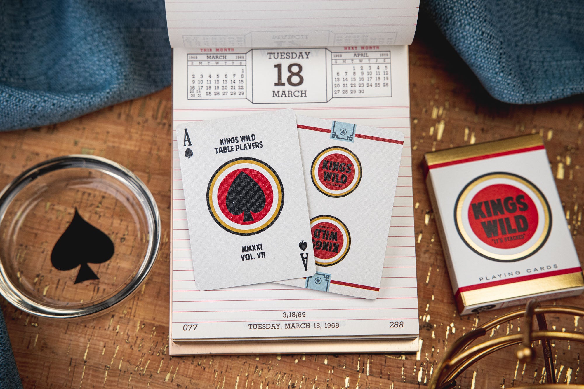Luxury Playing Cards - Table Players Vol. 07 | Premium Quality Poker Cards for Casino Nights, Magic Tricks & Game Nights | Perfect for Poker, Blackjack & Card Collectors
