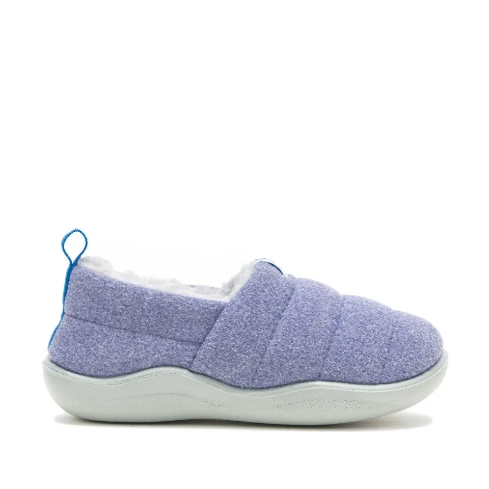 Kamik Blue CozyChalet Kids' Slippers - Warm & Comfortable Winter Indoor Shoes for Boys and Girls - Perfect for Home, School & Playtime