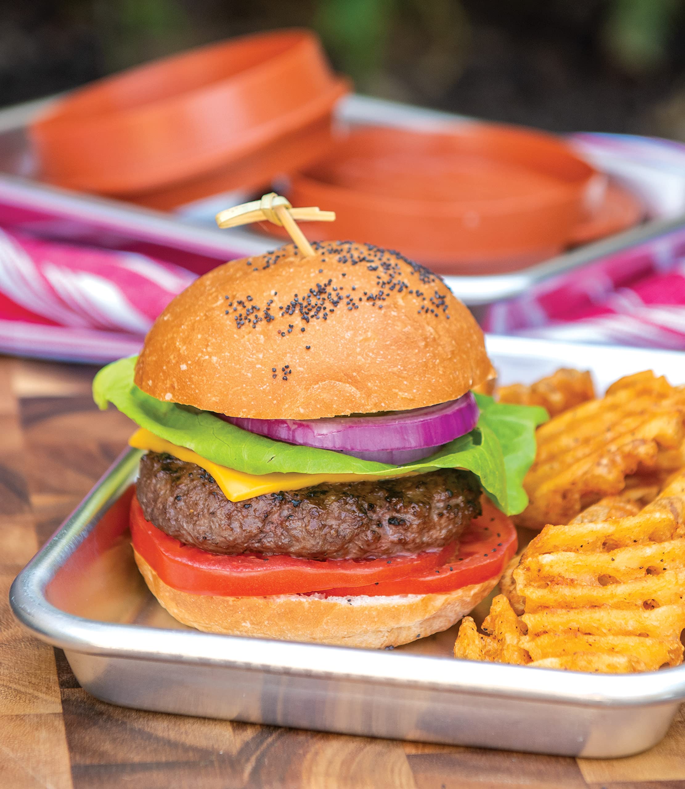 Nordic Ware 365 Indoor/Outdoor Burger Press - Stainless Steel Patty Maker for Juicy Homemade Burgers, Meatballs & Sliders - Perfect for BBQs, Picnics & Backyard Cookouts