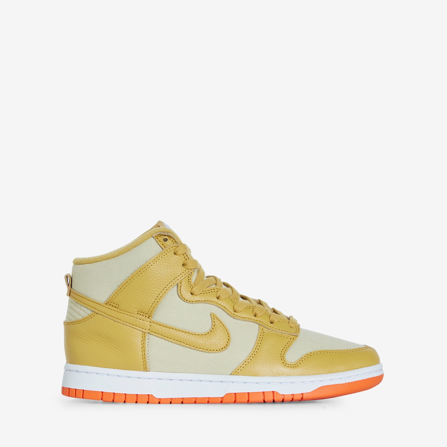 Nike Dunk High Retro PRM Sneakers in Team Gold & Wheat Gold - Stylish Basketball Shoes for Men & Women - Perfect for Casual Wear, Street Fashion & Sneaker Collectors