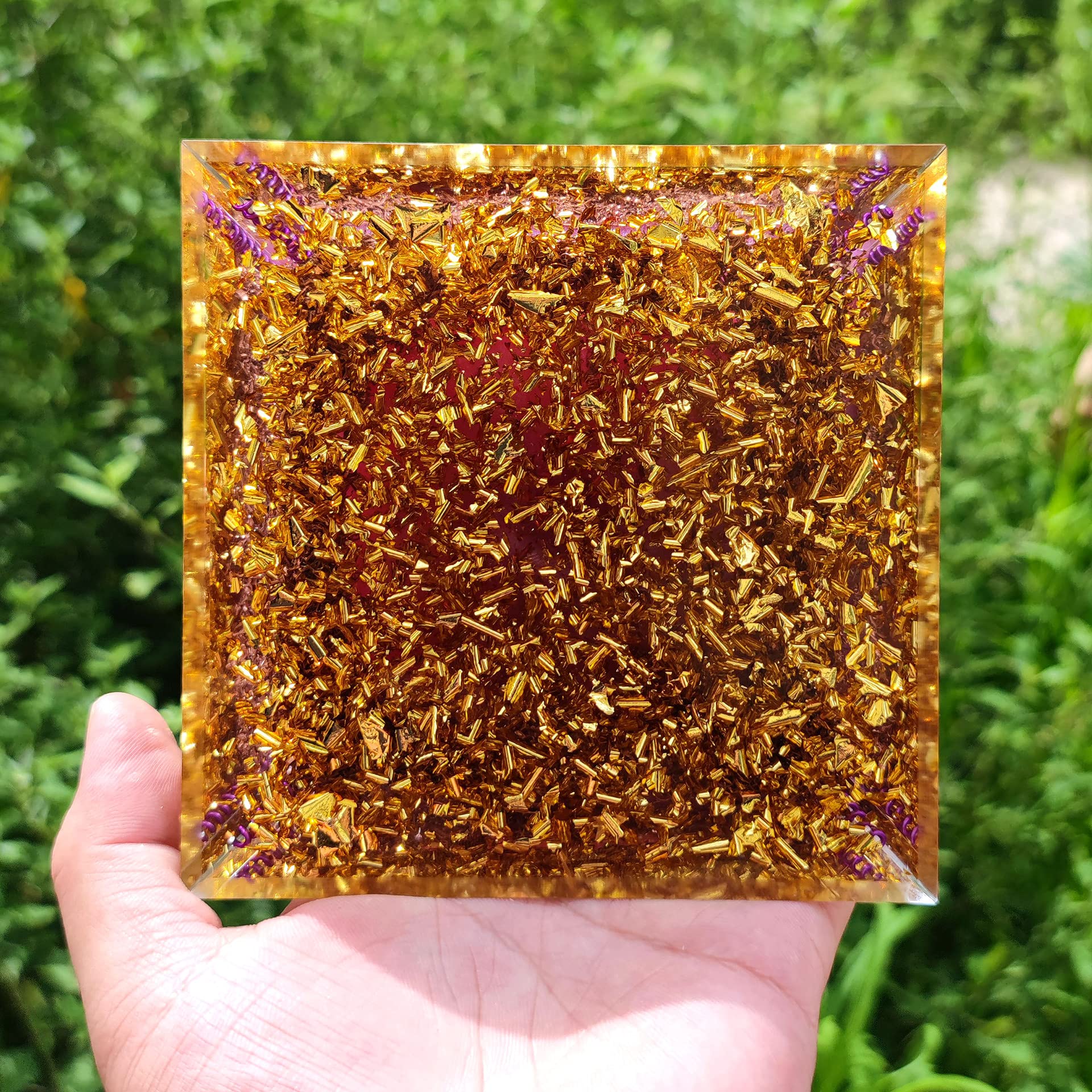 Orgone Pyramid Quartz Crystal Energy Generator Kit - 15cm for Meditation, Spiritual Enhancement, Yoga, Chakra & Reiki | Positive Energy Amplifier for Home, Office & Sacred Spaces