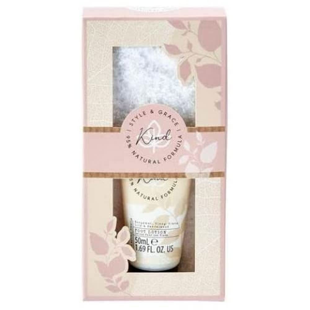 Soft & Cozy Fluffy Socks Gift Set with 50ml Moisturizing Foot Lotion - Perfect for Relaxation, Spa Days & Winter Comfort