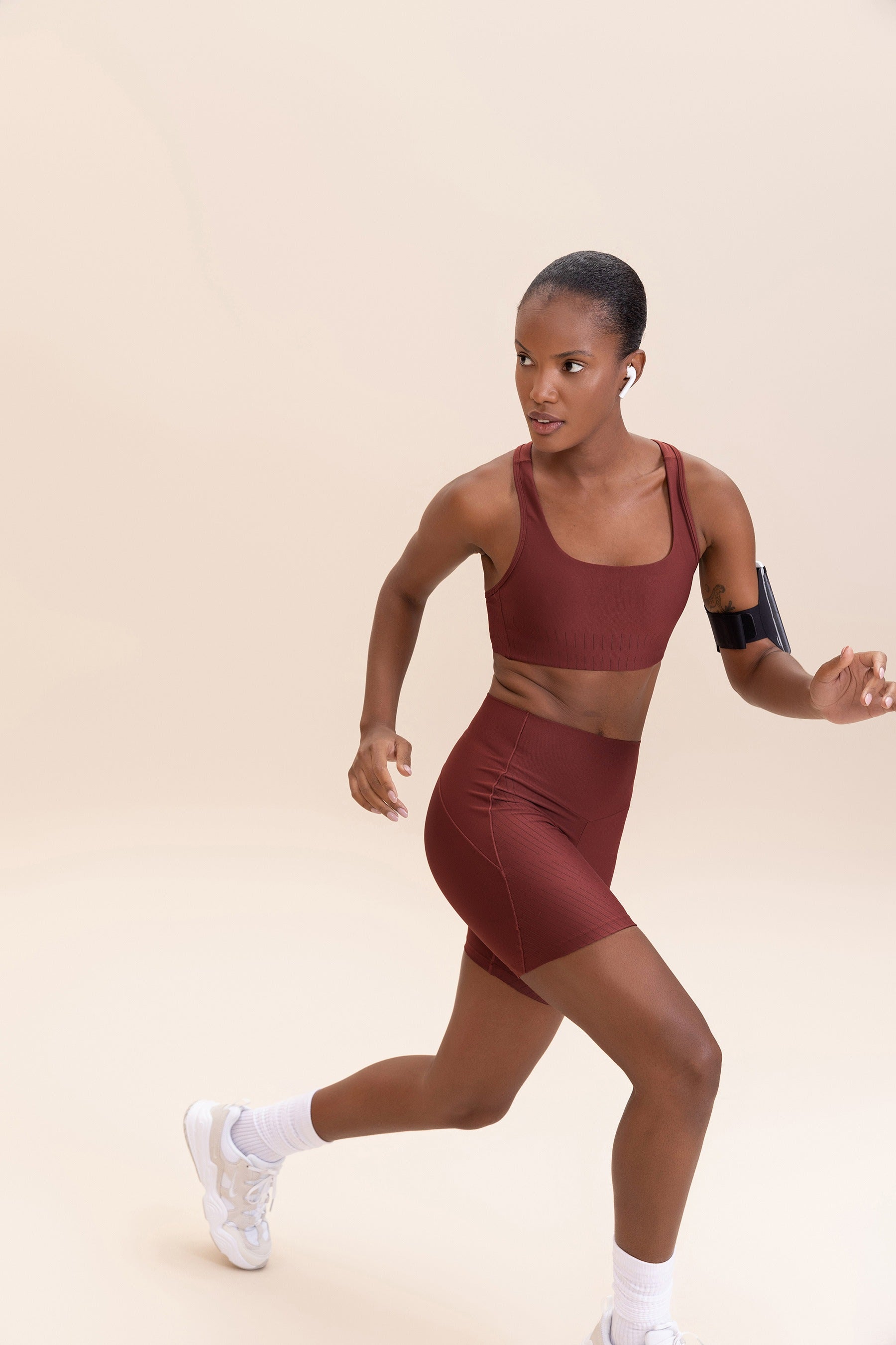 Fast Allure Mat Sports Bra for Women - High Support Workout Bra for Running, Yoga & Gym - Moisture Wicking & Breathable Activewear
