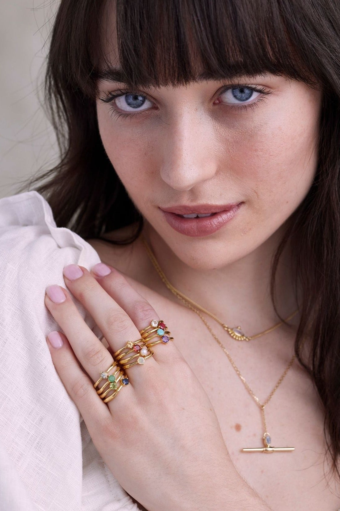 January Garnet Gold Birthstone Ring for Women - Elegant 14K Gold Gemstone Jewelry for Birthday, Anniversary & Gift Giving