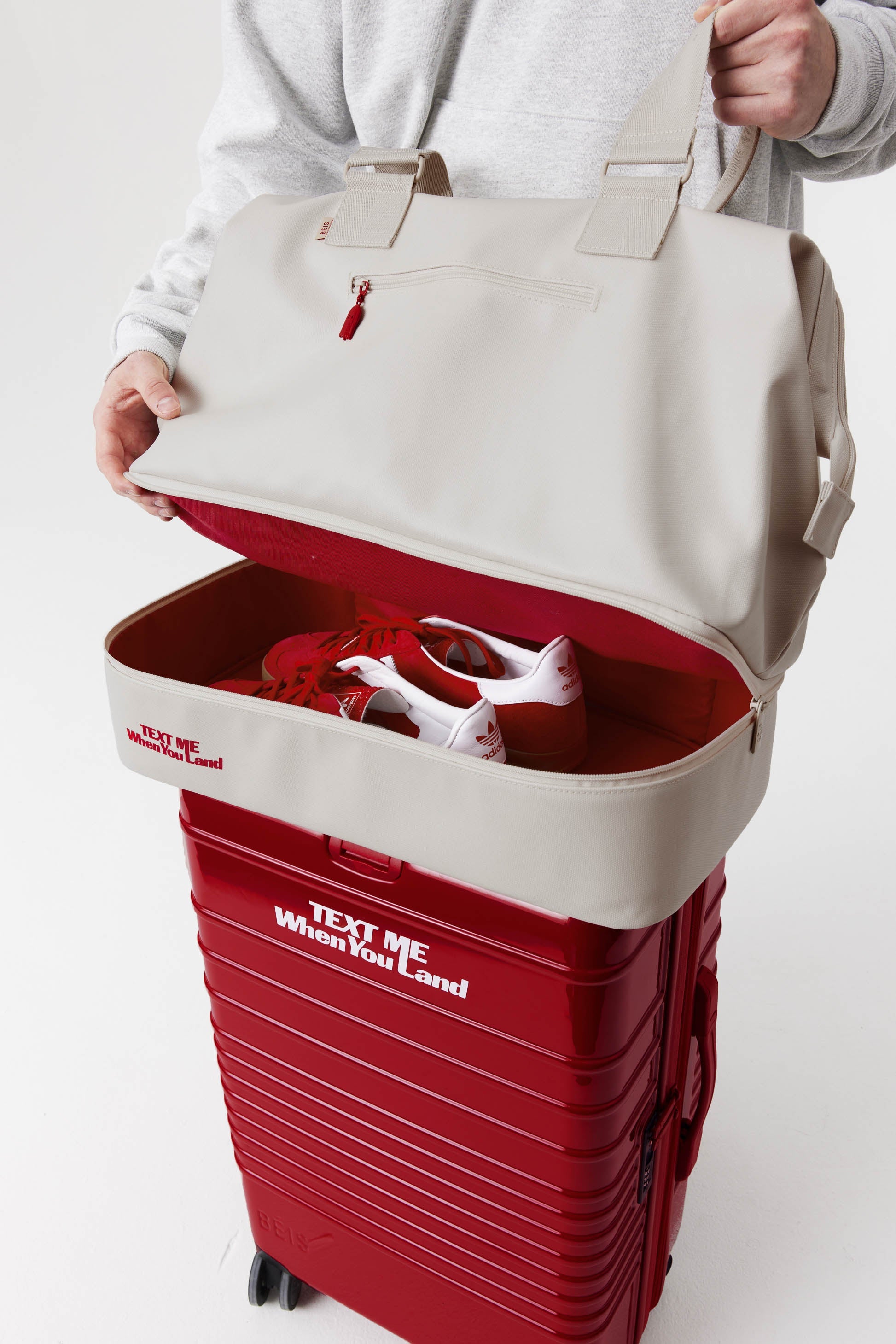 The Weekender Duffle Bag in Ghost White - Perfect for Travel, Gym & Weekend Getaways | Stylish & Durable Carry-On Luggage