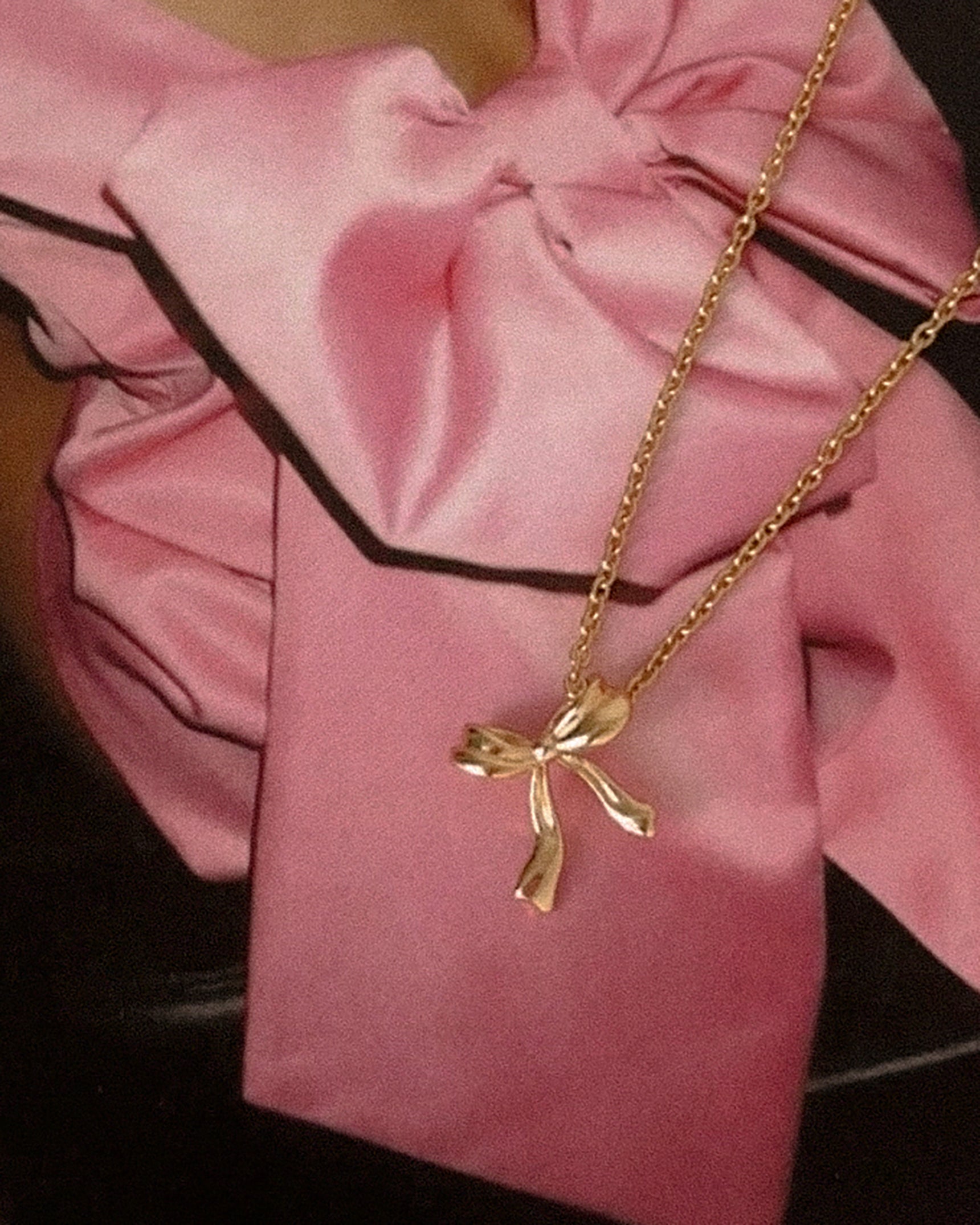 Elegant Gold Bow Necklace for Women - Perfect for Valentine's Day, Birthday Gifts & Special Occasions
