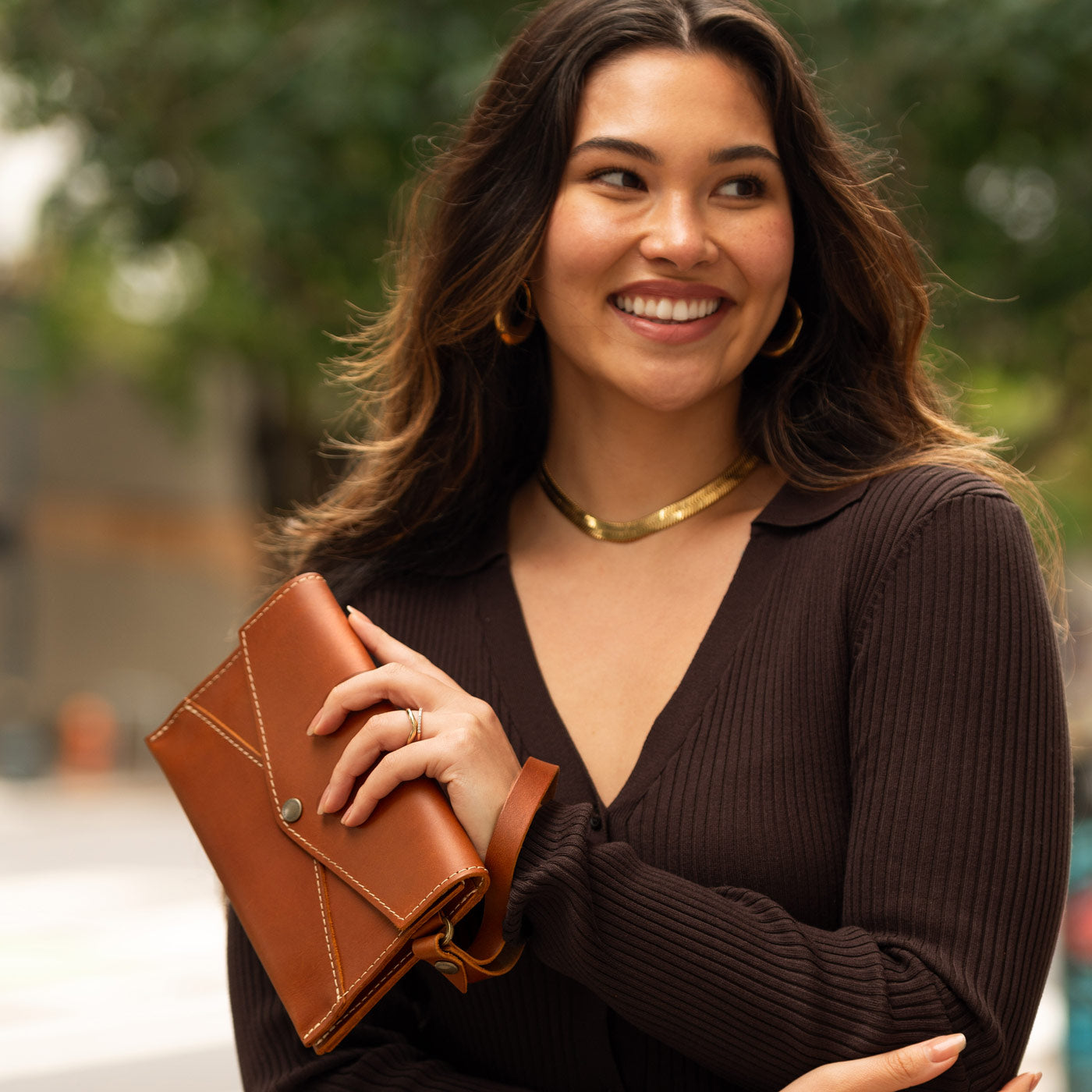 Convertible Crossbody Bag for Women - Stylish Envelope Shoulder Purse with Adjustable Strap - Perfect for Work, Travel & Everyday Use